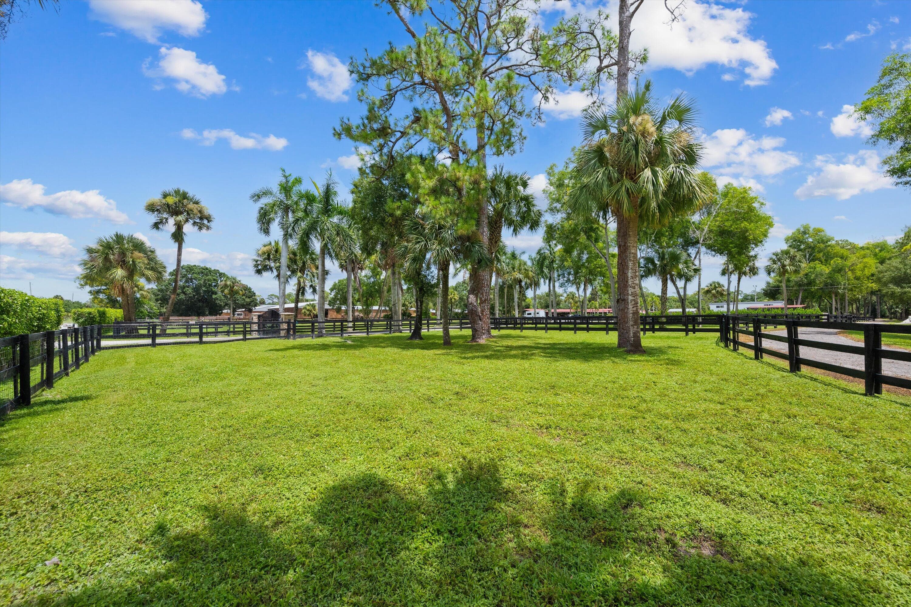3570 B Road, Loxahatchee Groves, FL 33470 16