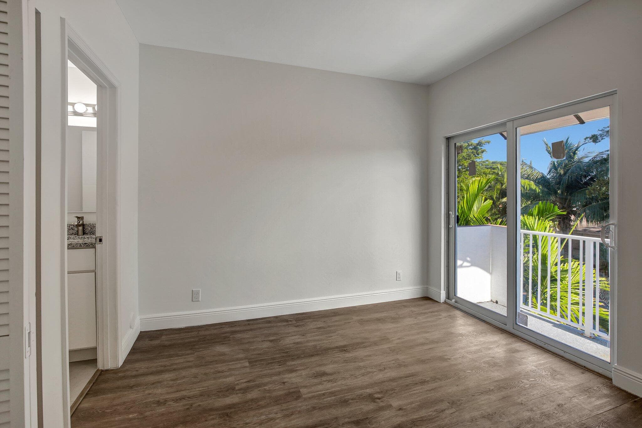 1102 S 20TH Avenue 1102, Hollywood, FL 33020 12