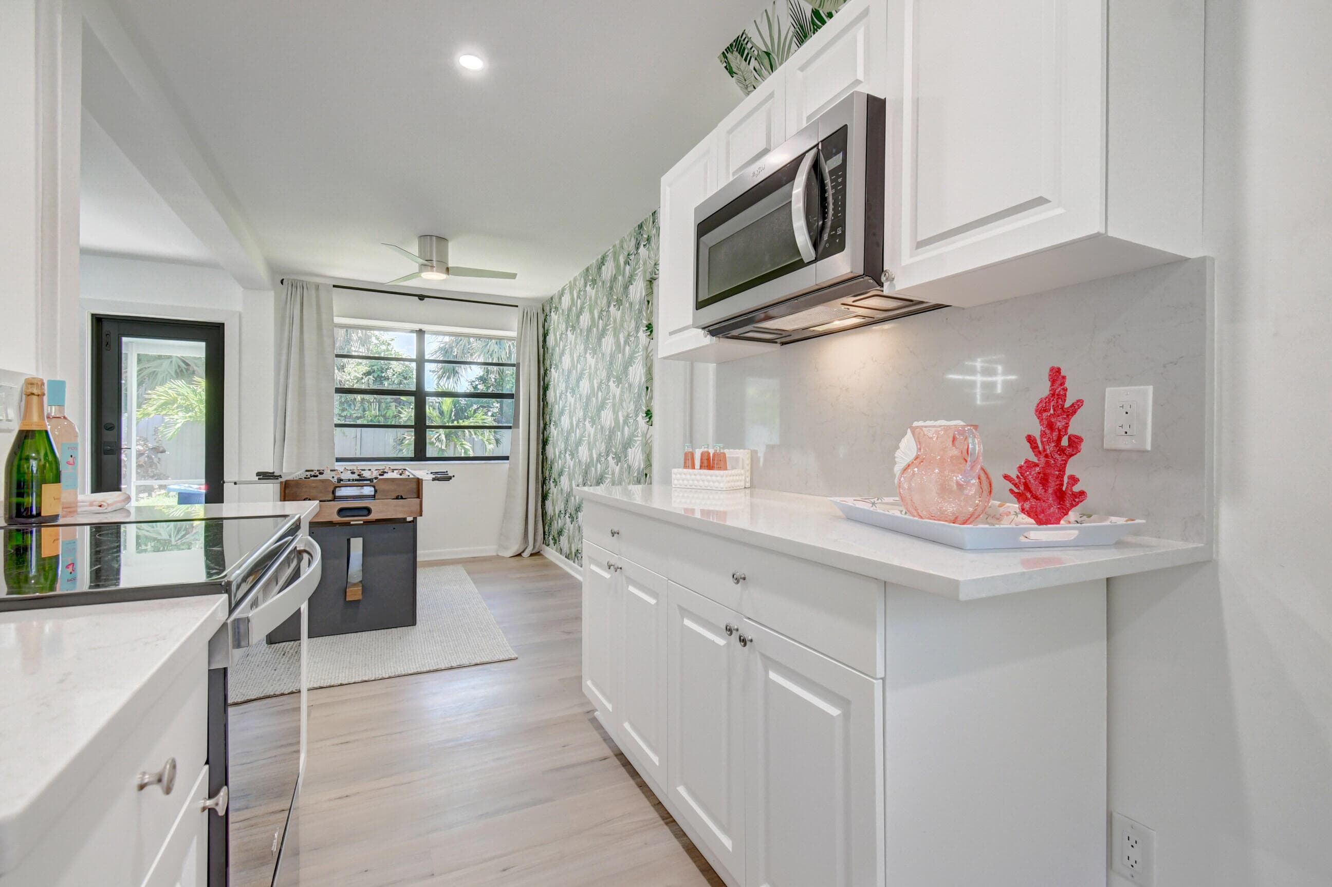 230 Seacrest Lane, Delray Beach, FL 33444 19