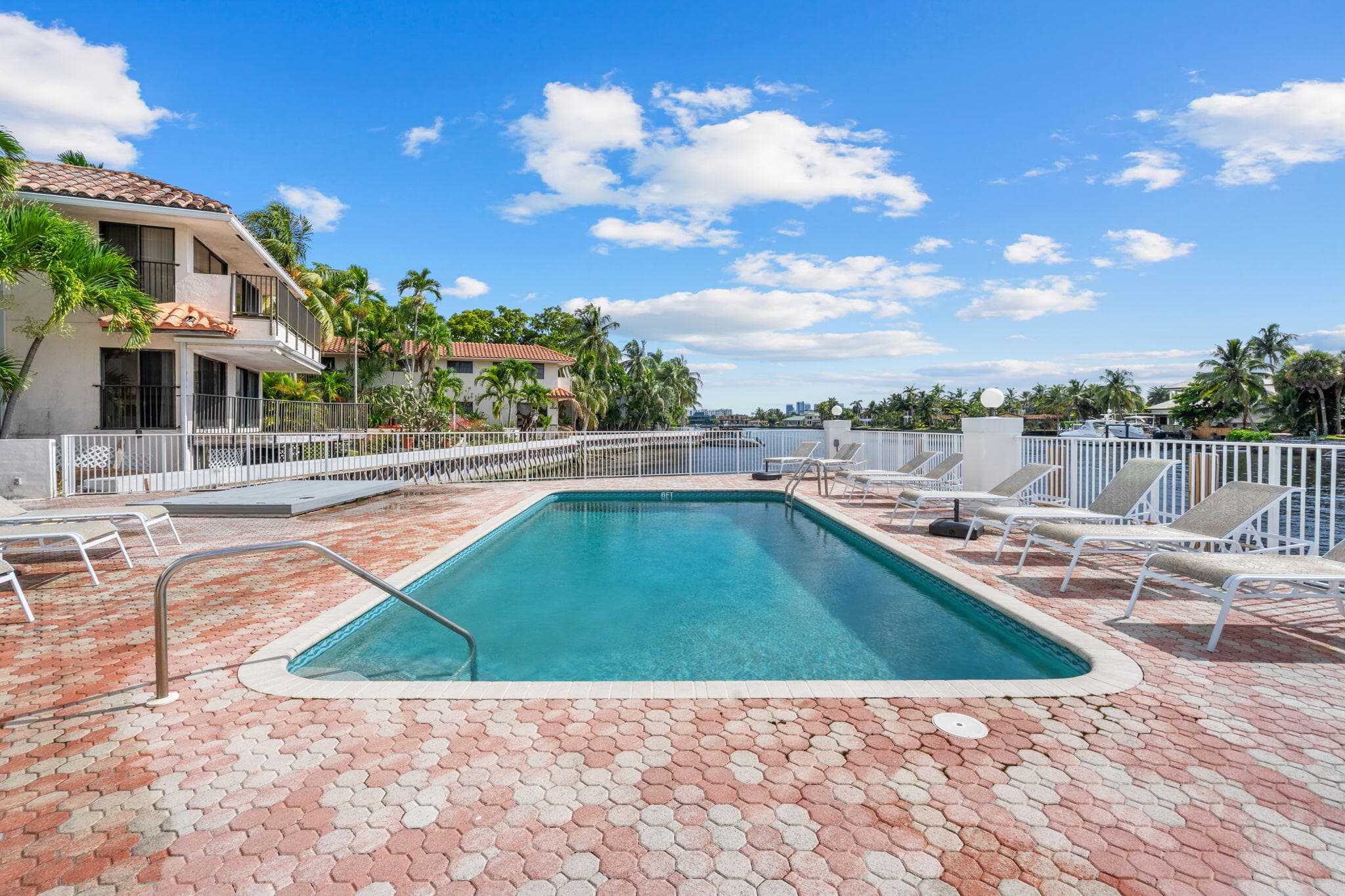 1839 Middle River Drive 501, Fort Lauderdale, FL 33305 26