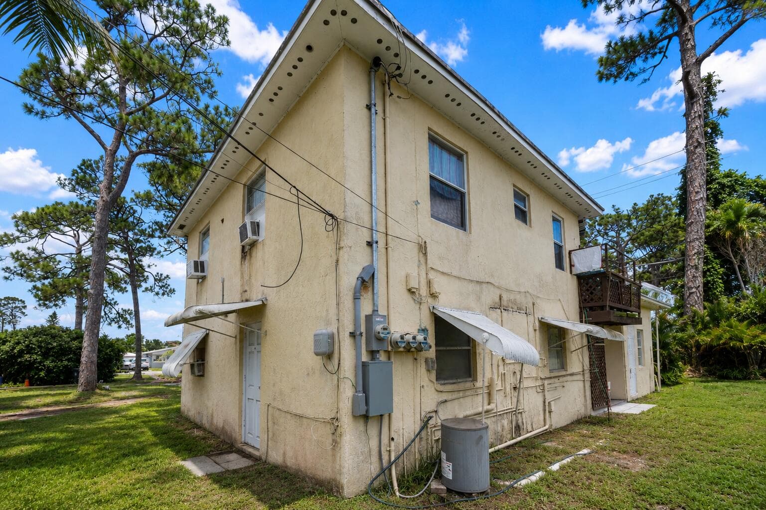 415 FLEMING Avenue, Greenacres, FL 33463 67