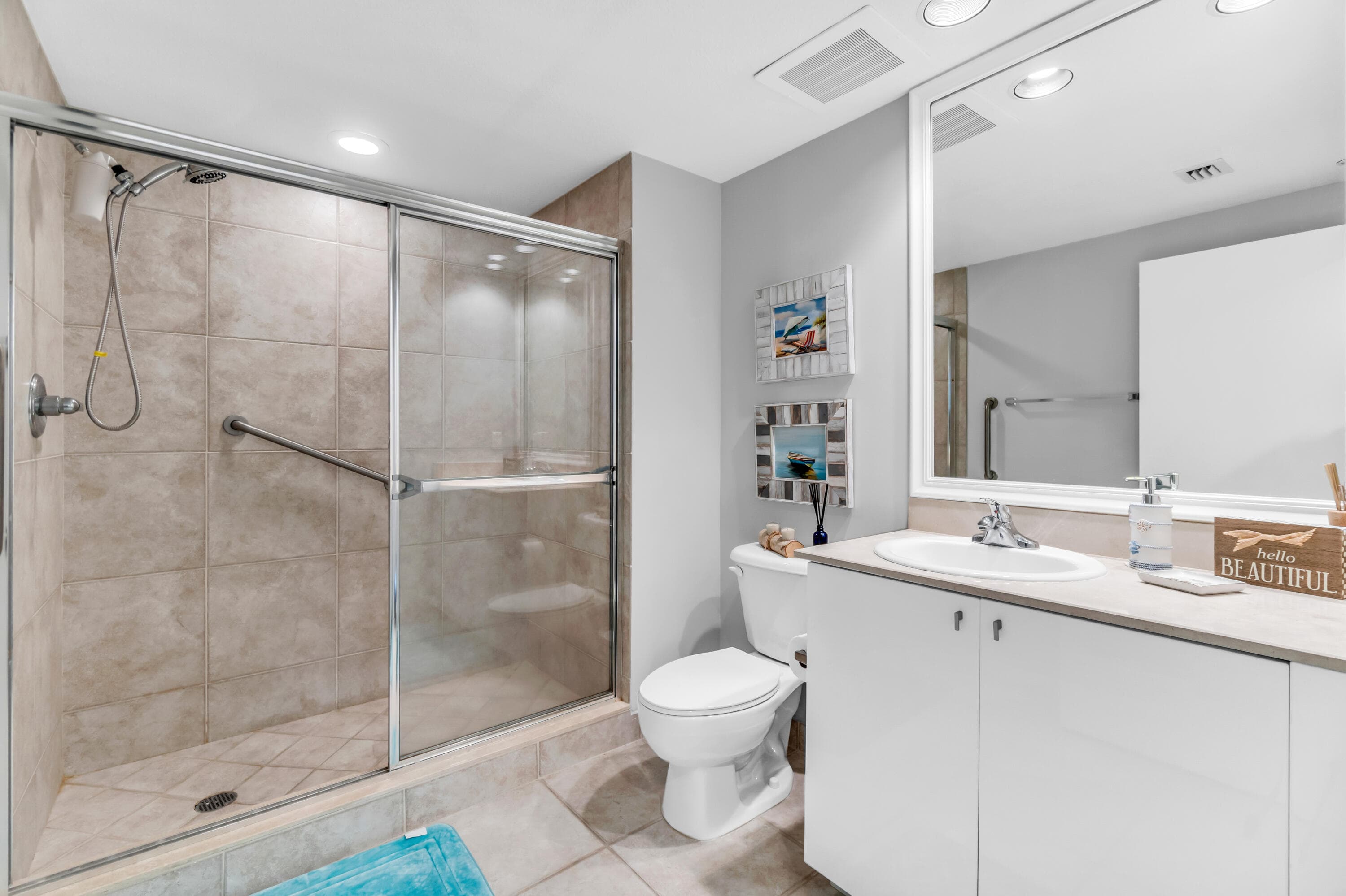1551 N FLAGLER Drive 817, West Palm Beach, FL 33401 25