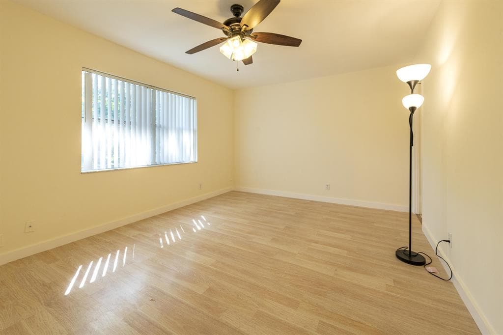 6061 N FALLS CIR Drive 402, Lauderhill, FL 33319 21