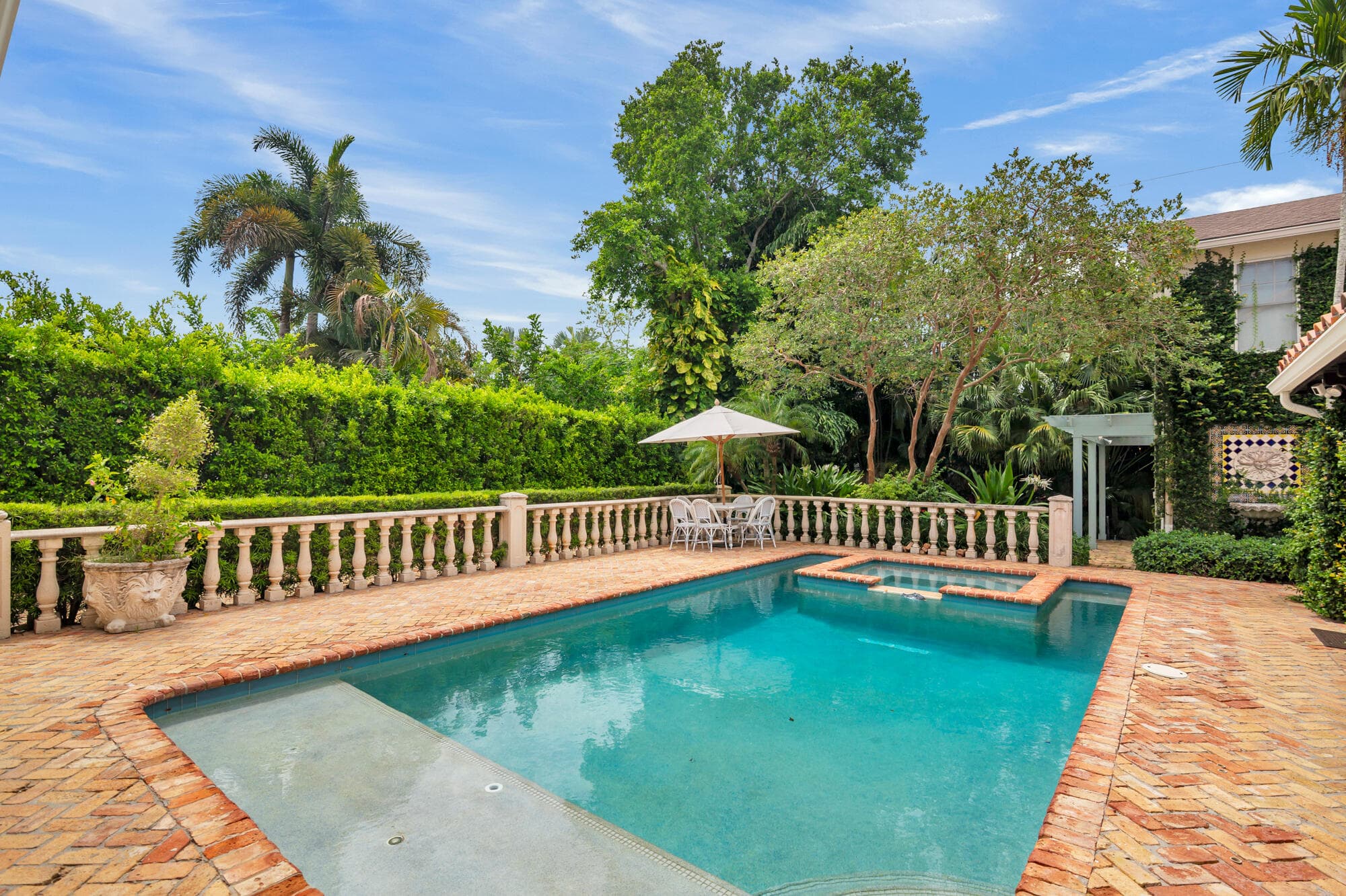 230 SUNSET Road, West Palm Beach, FL 33401 41