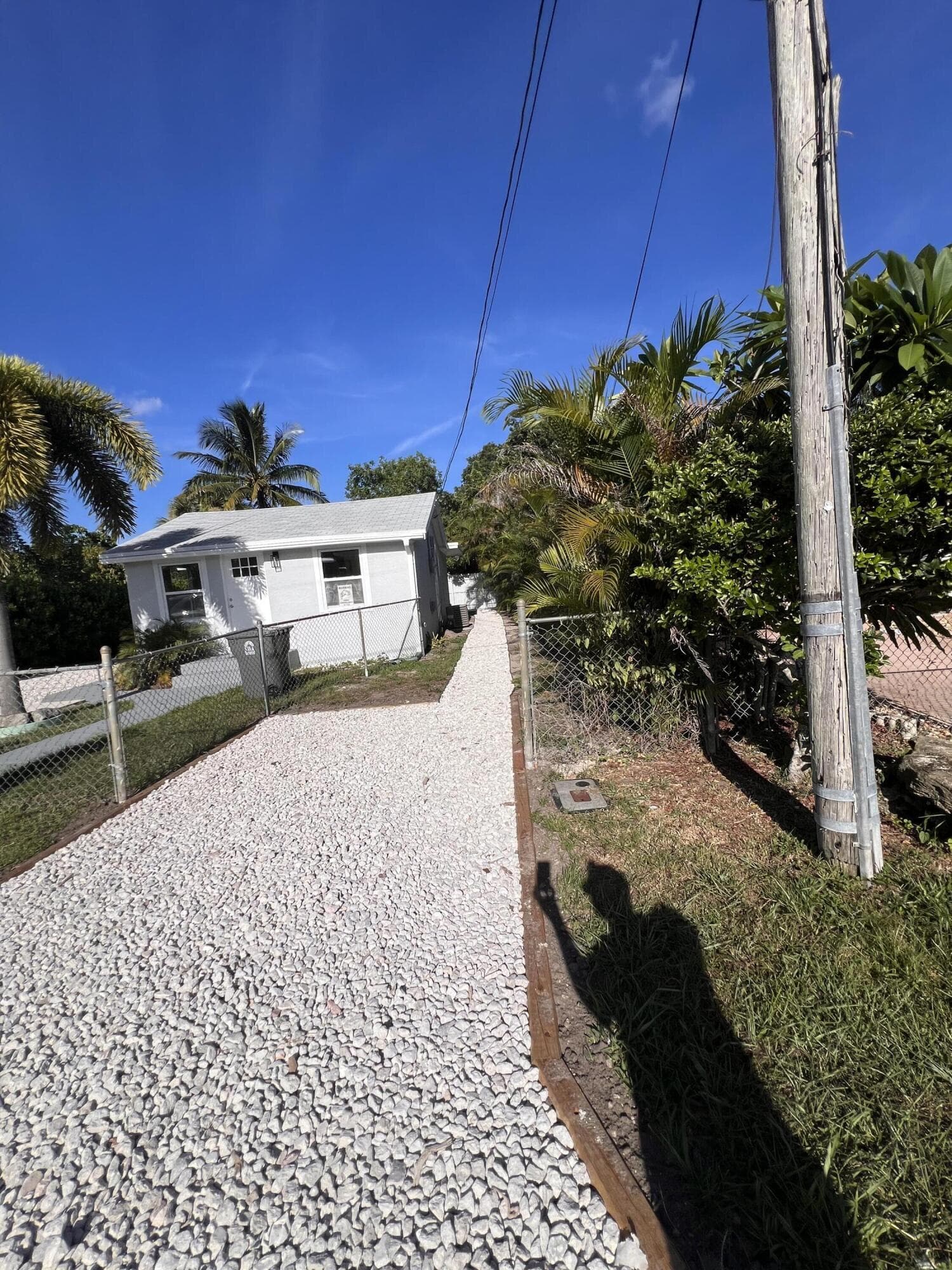 138 Ethelyn Drive, West Palm Beach, FL 33415 3