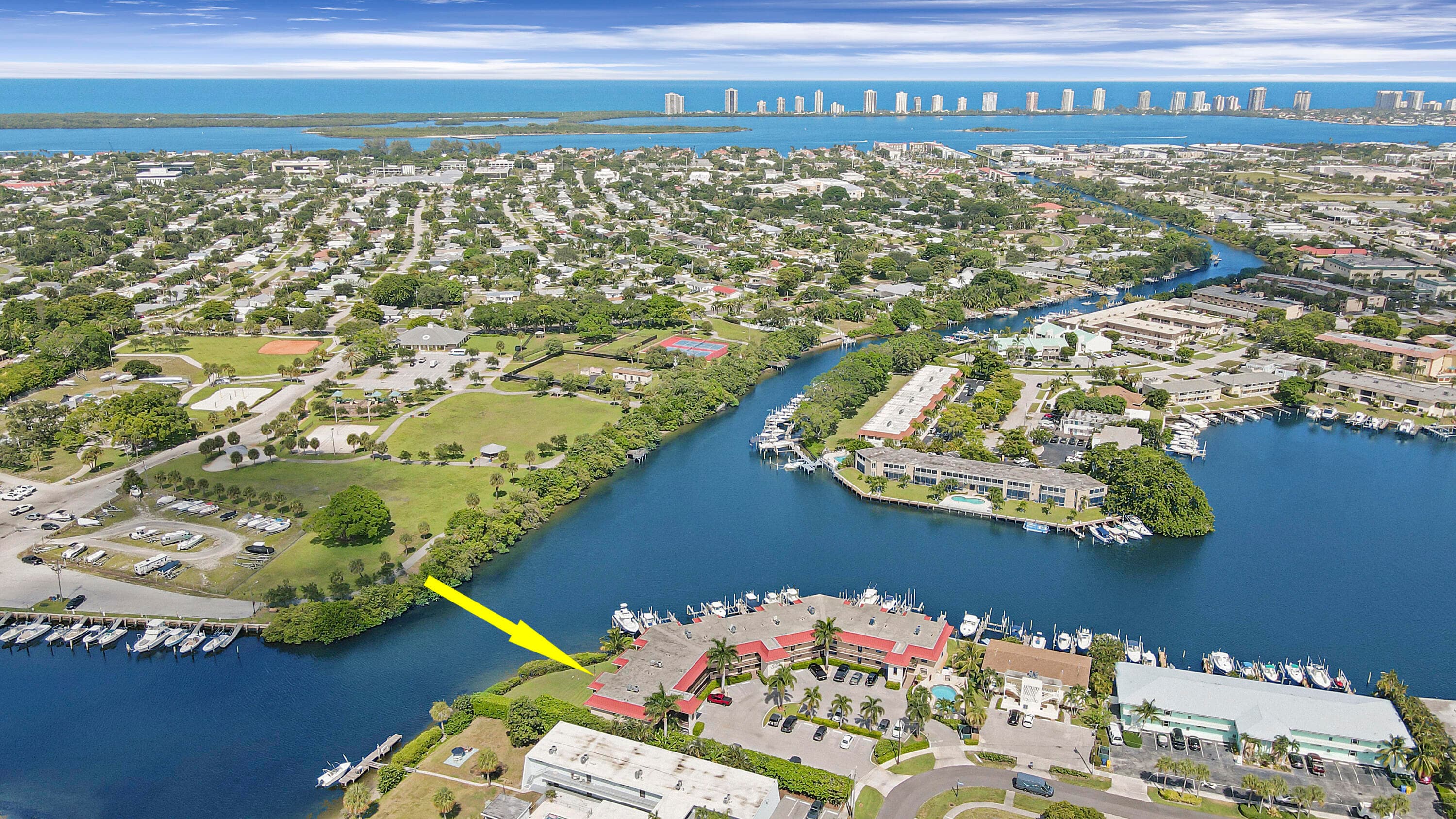 711 Hummingbird Way 201, North Palm Beach, FL 33408 3