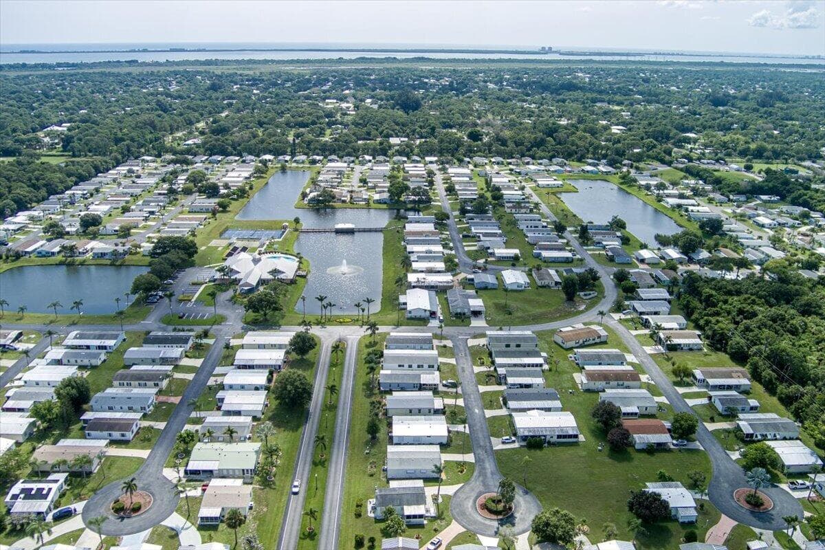 222 Sandy Bottom Place, Fort Pierce, FL 34982 41