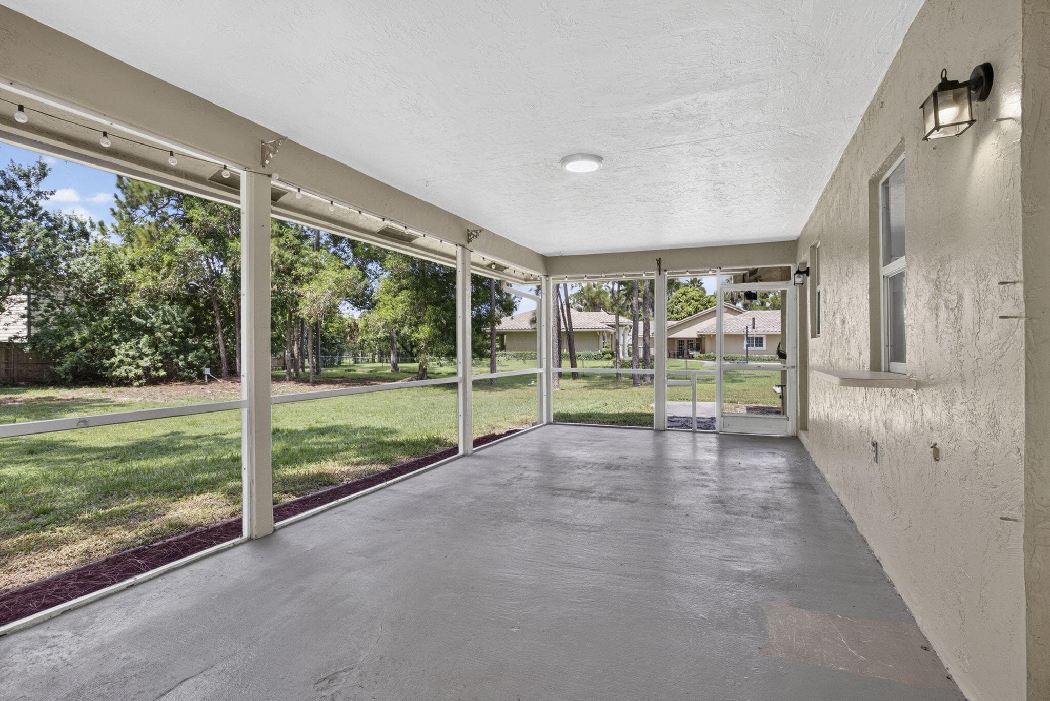 12564 68th Street N, West Palm Beach, FL 33412 35
