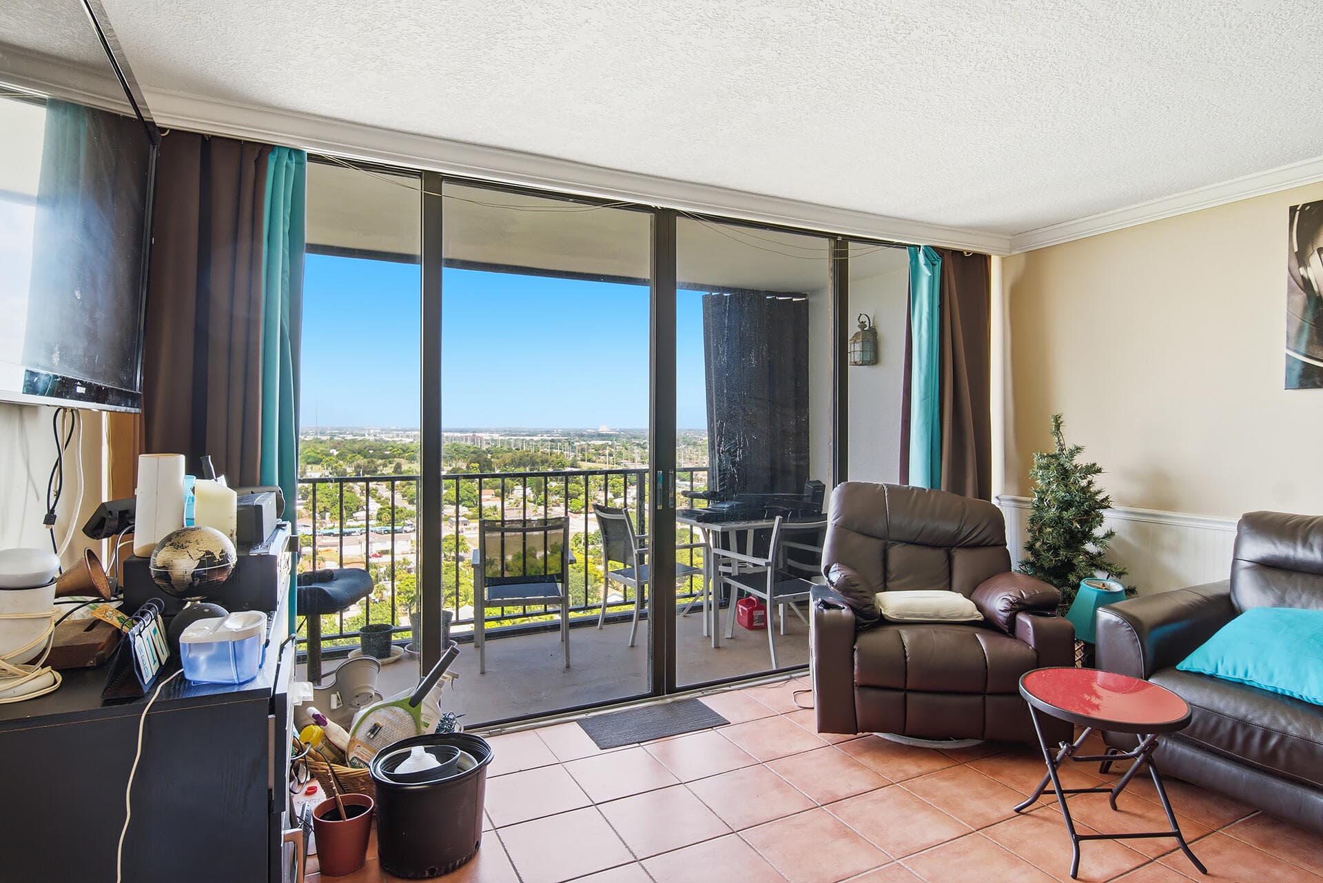 5600 N Flagler Drive 2202, West Palm Beach, FL 33407 12