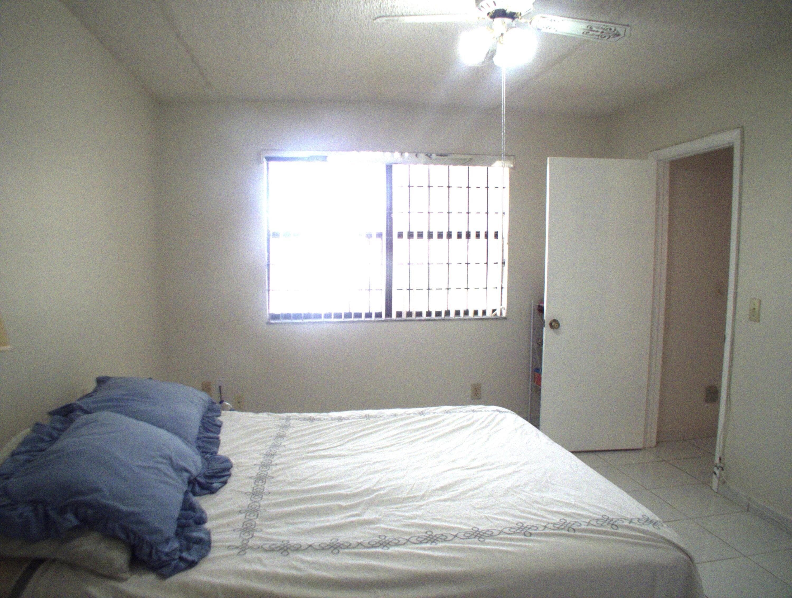 10332 SUNRISE LAKES Boulevard 111, Sunrise, FL 33322 19