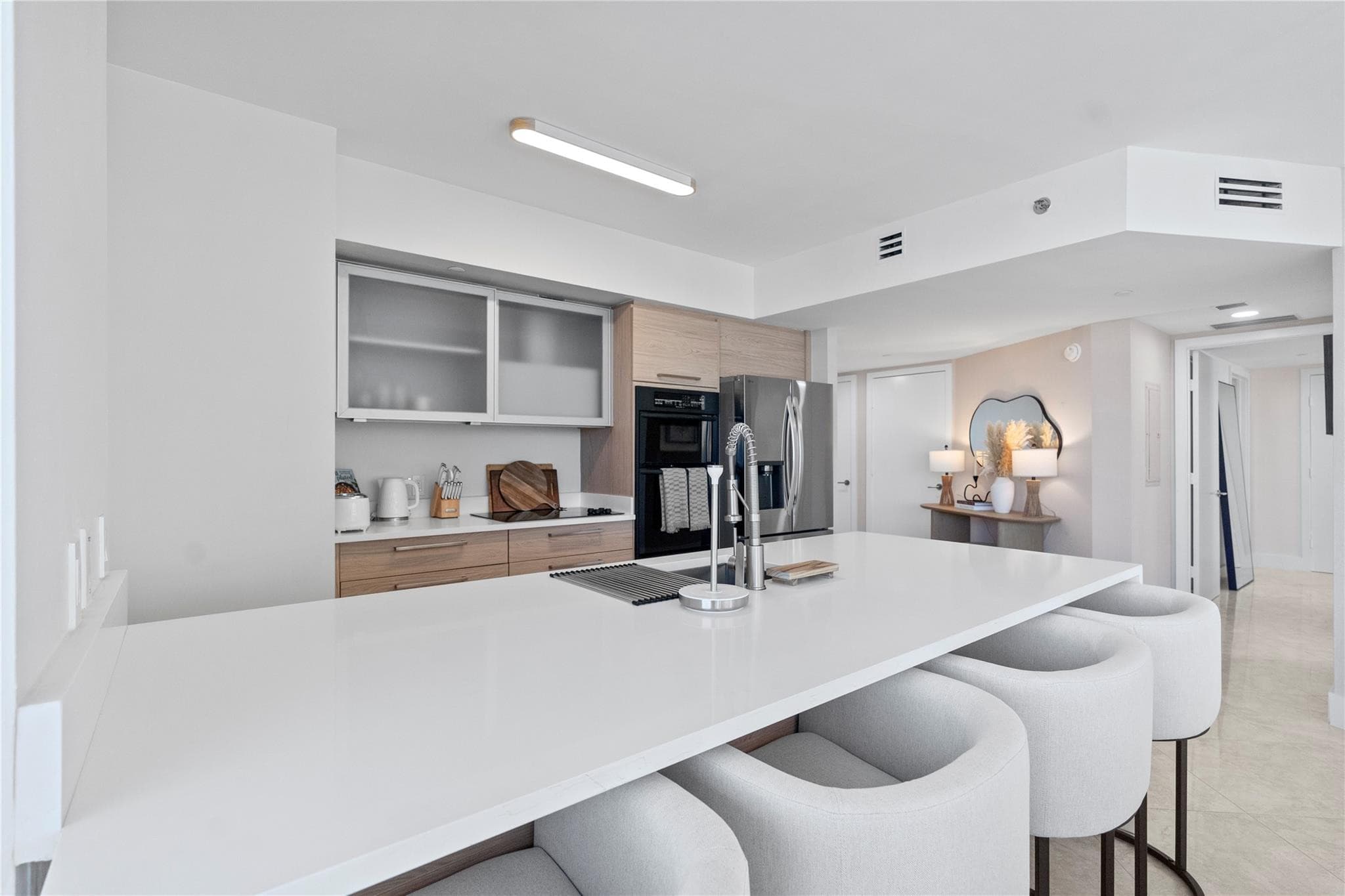 1830 S Ocean Drive 1006, Hallandale Beach, FL 33009 10