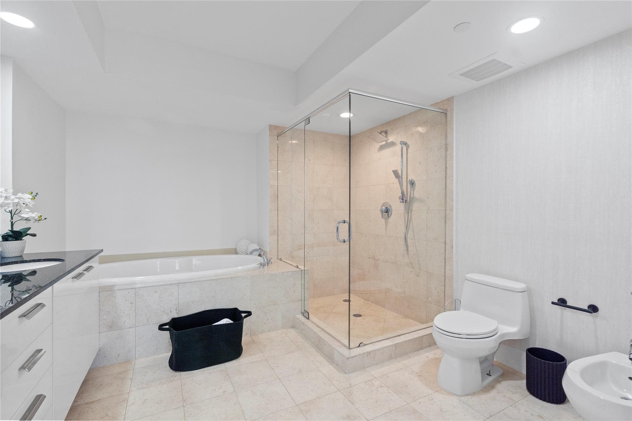 1830 S Ocean Drive 1006, Hallandale Beach, FL 33009 30