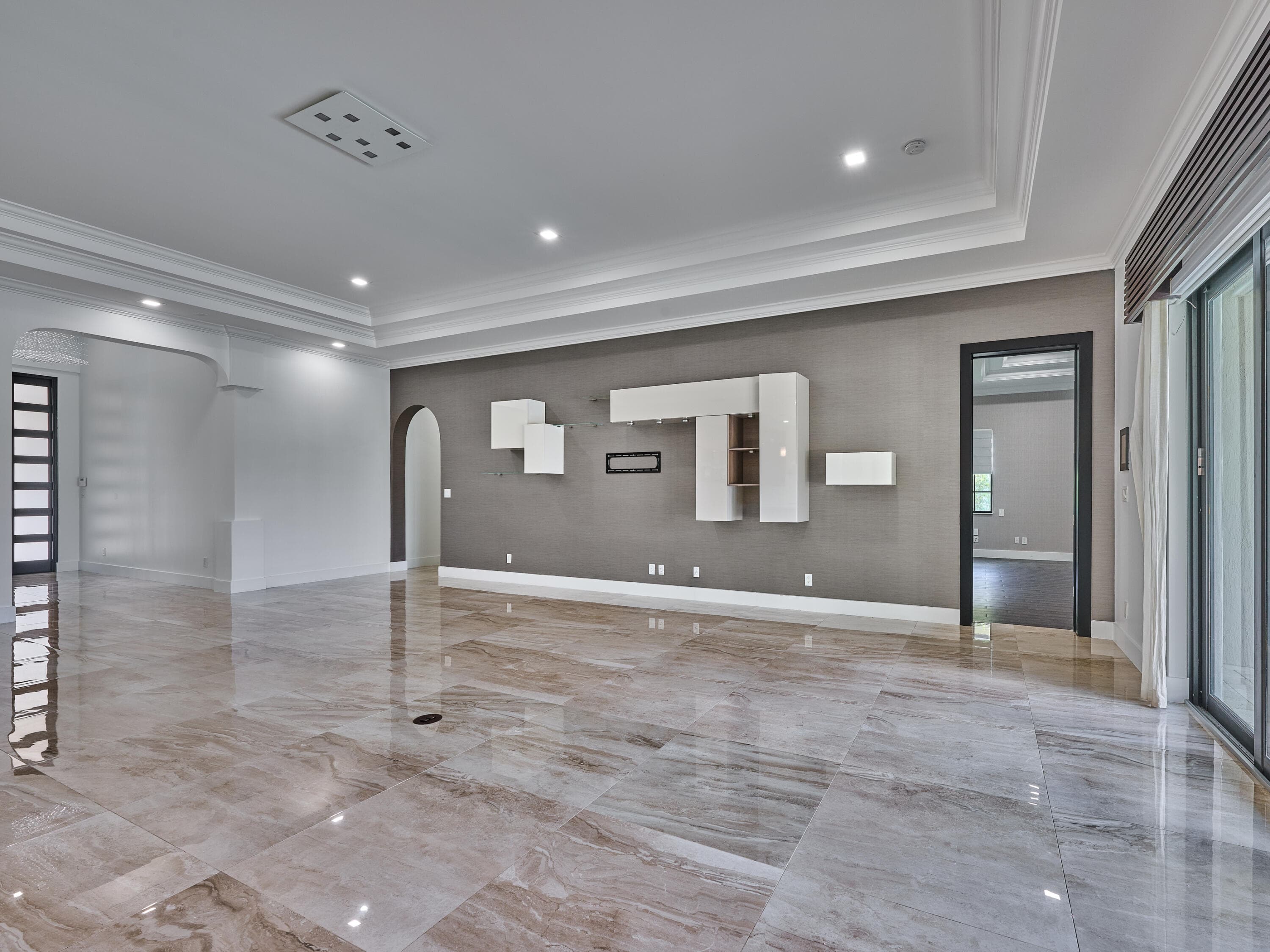 8965 Watercrest Circle E, Parkland, FL 33076 113