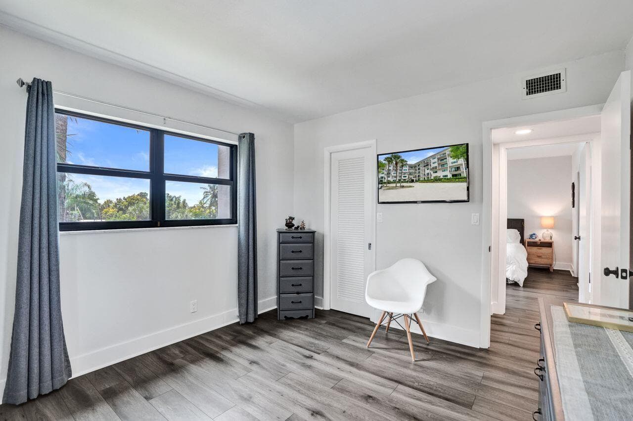 1000 RIVER REACH Drive 321, Fort Lauderdale, FL 33315 17