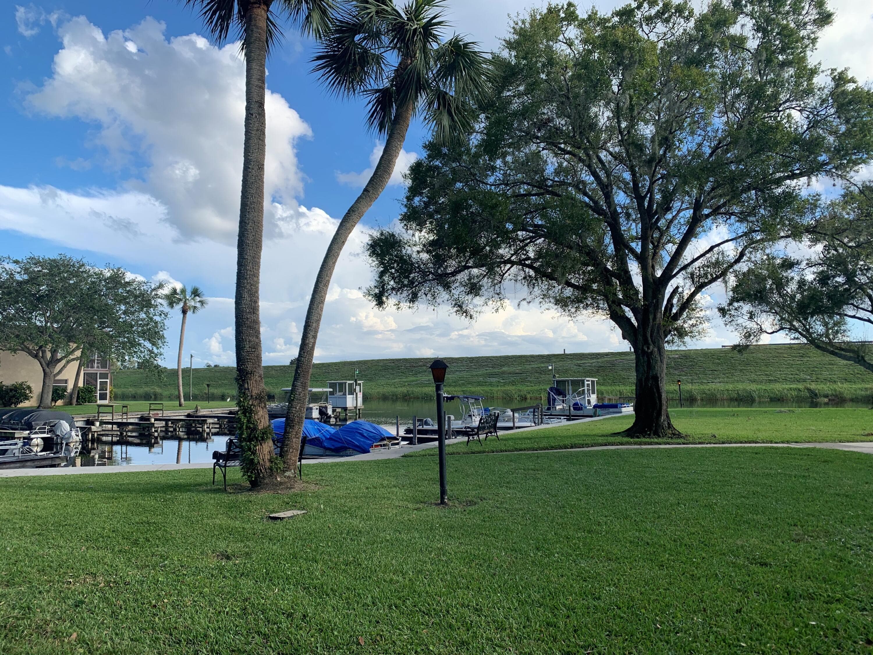 3124 US Highway 441 SE J1, Okeechobee, FL 34974 44