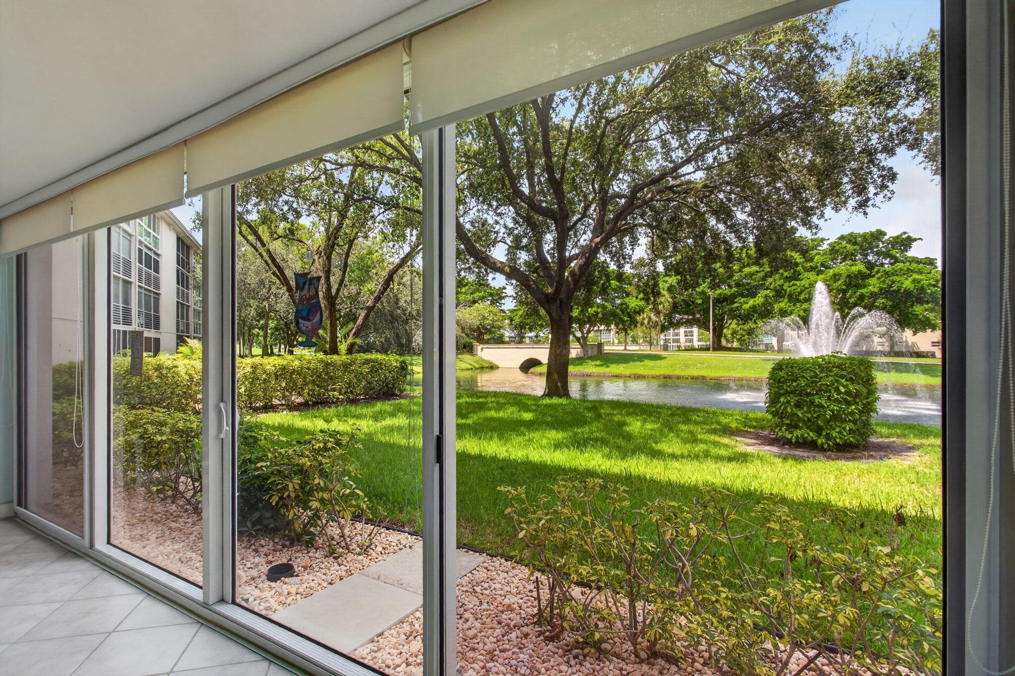 2006 GRANADA Drive J1, Coconut Creek, FL 33066 25