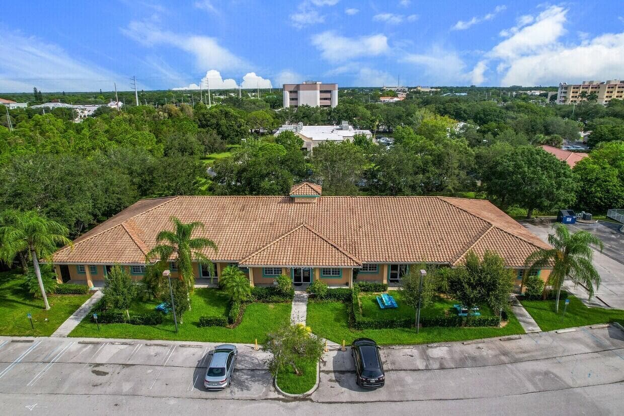 1405 SE Goldtree Drive, Port St. Lucie, FL 2