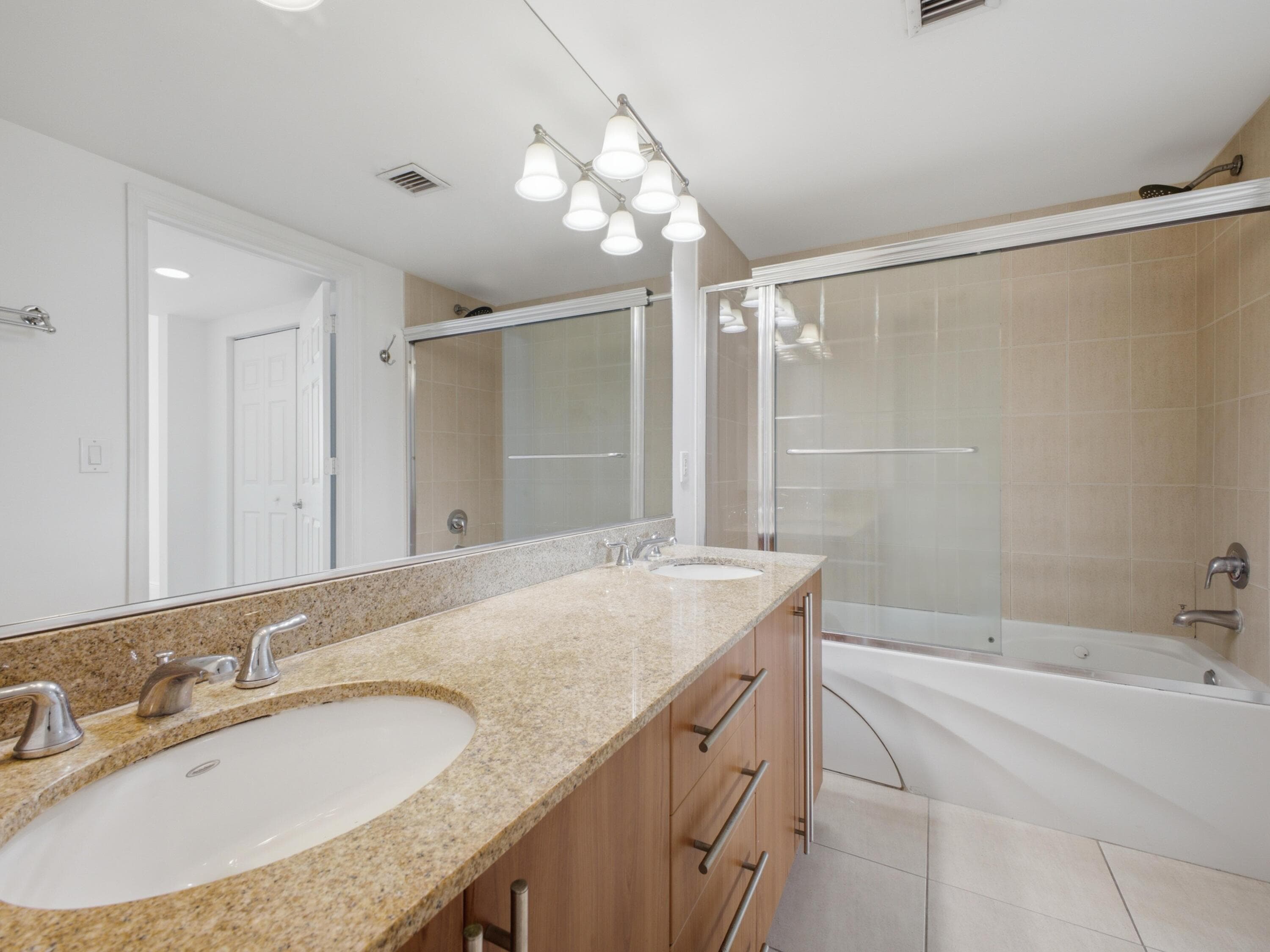 610 CLEMATIS Street 804, West Palm Beach, FL 33401 21