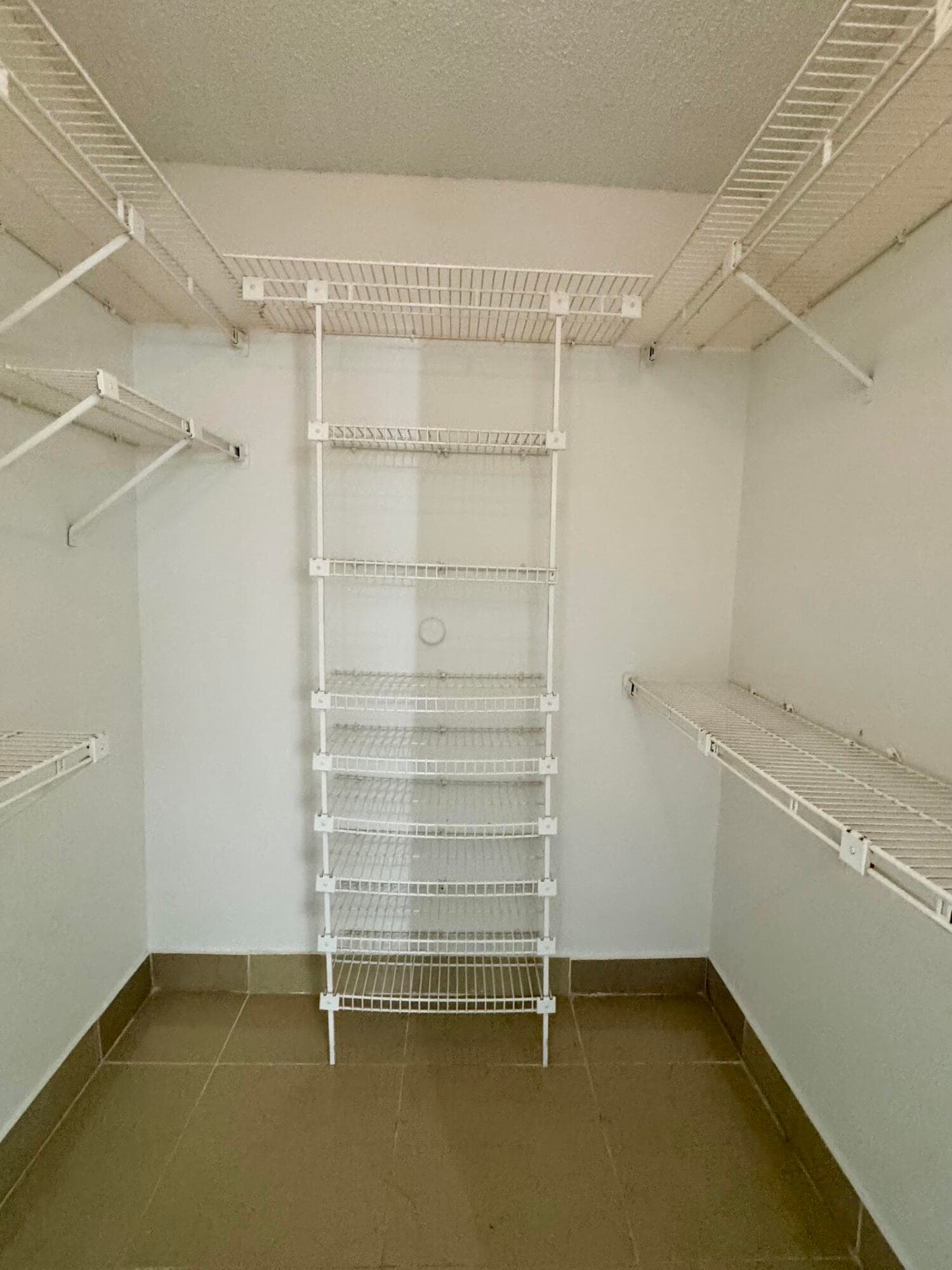 7770 NW 50TH Street 209, Lauderhill, FL 33351 6
