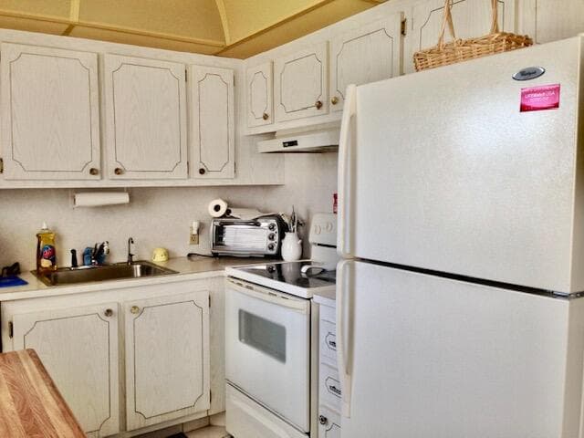 571 Fanshaw N, Boca Raton, FL 33434 6