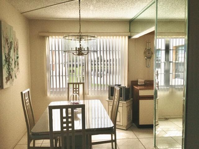 571 Fanshaw N, Boca Raton, FL 33434 4