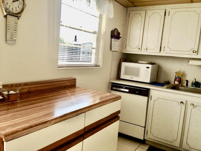 571 Fanshaw N, Boca Raton, FL 33434 7