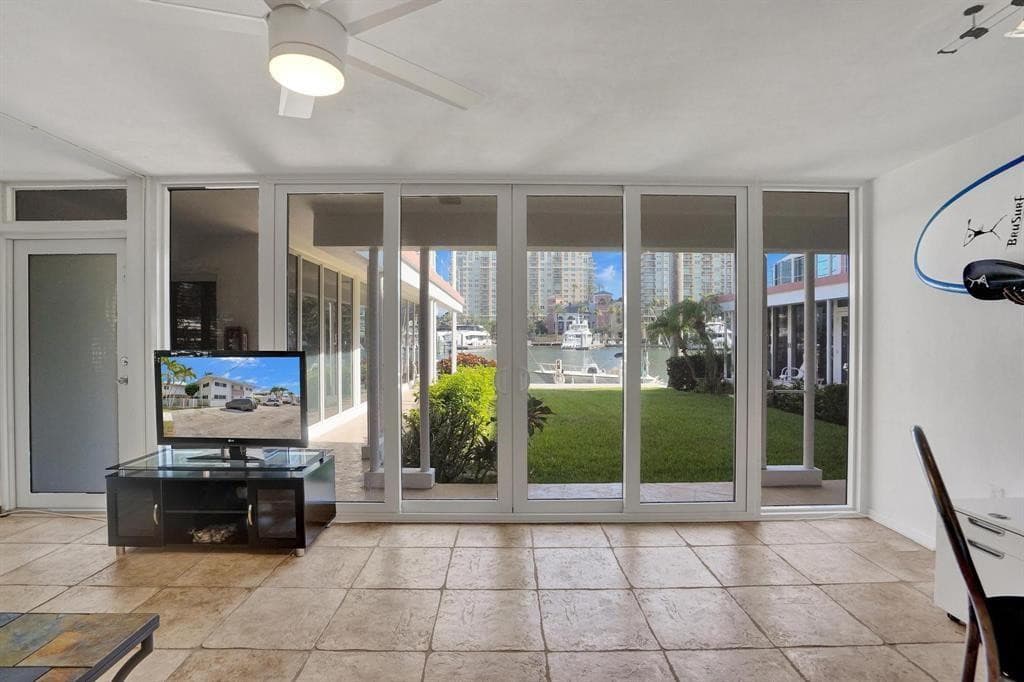 2760 YACHT CLUB Boulevard 10C, Fort Lauderdale, FL 33304 8