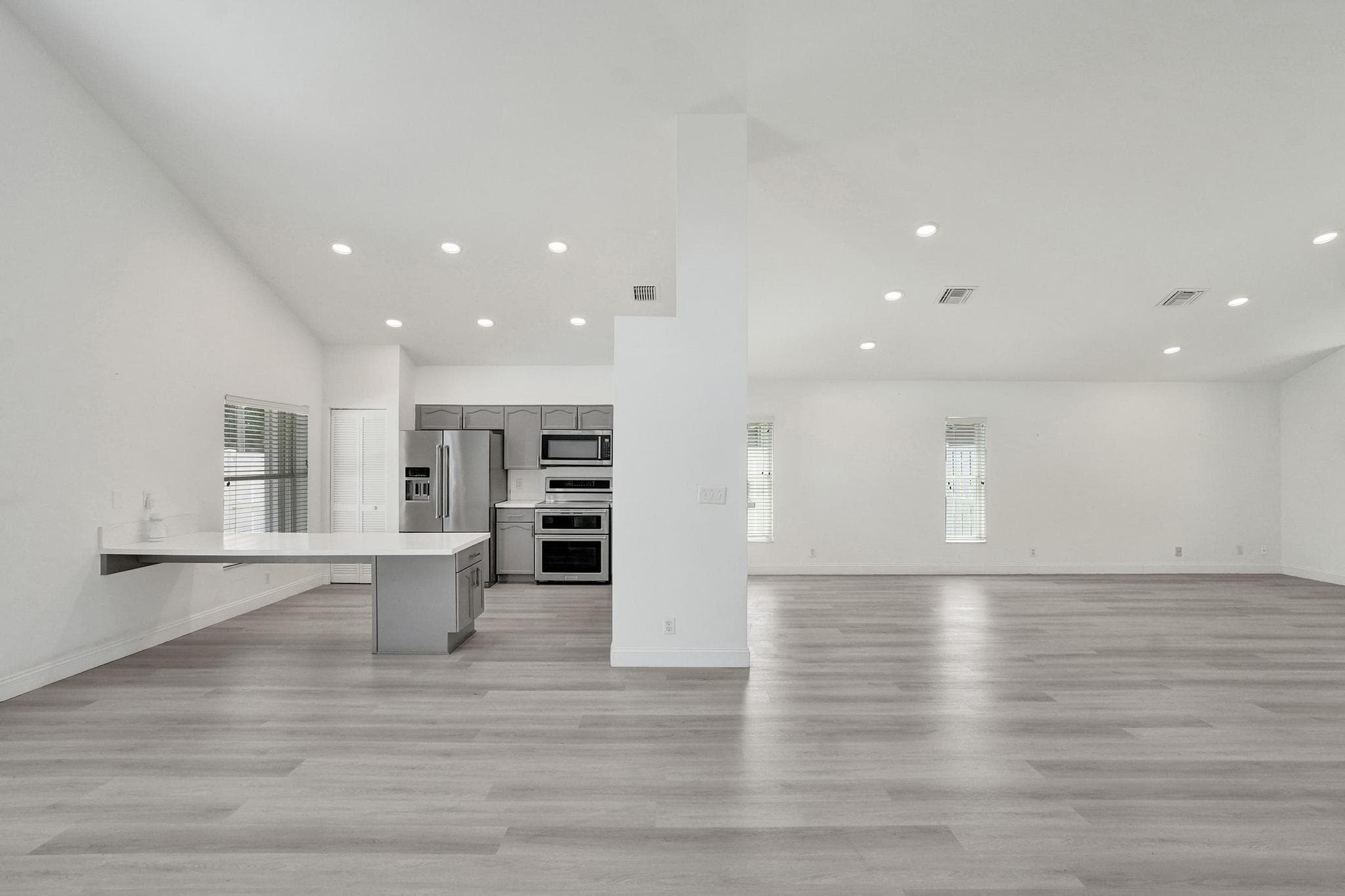 10729 EDINBURGH Street, Cooper City, FL 33026 11