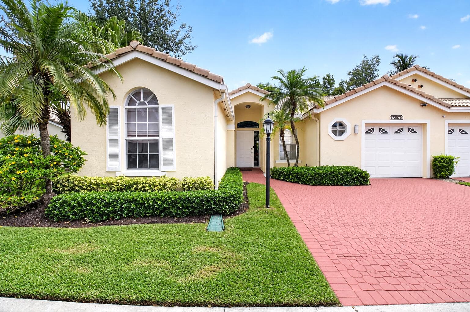 17257 Boca Club Boulevard Apt 5, Boca Raton, FL 33487