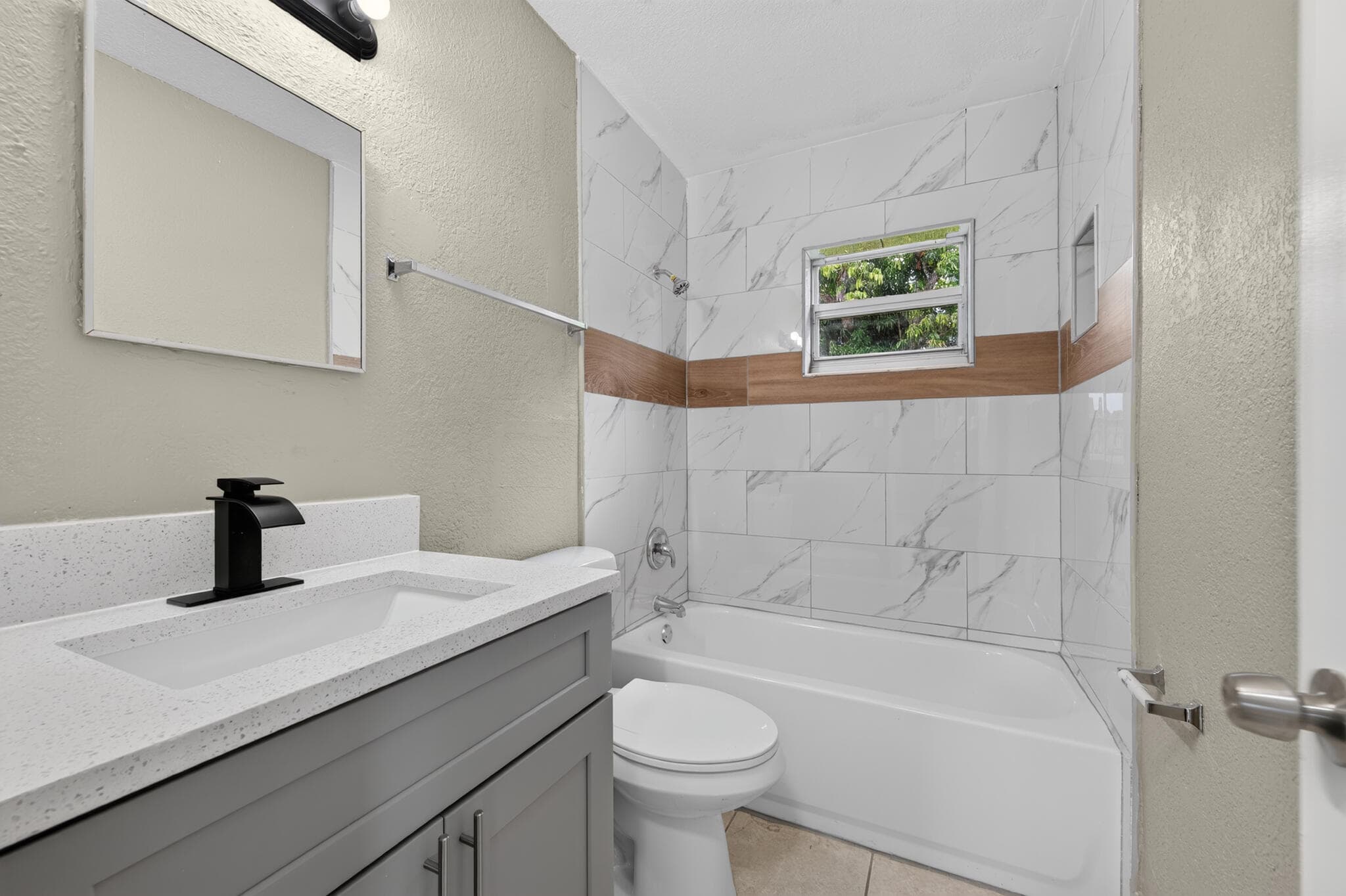 781 SW 12TH Street, Belle Glade, FL 33430 17