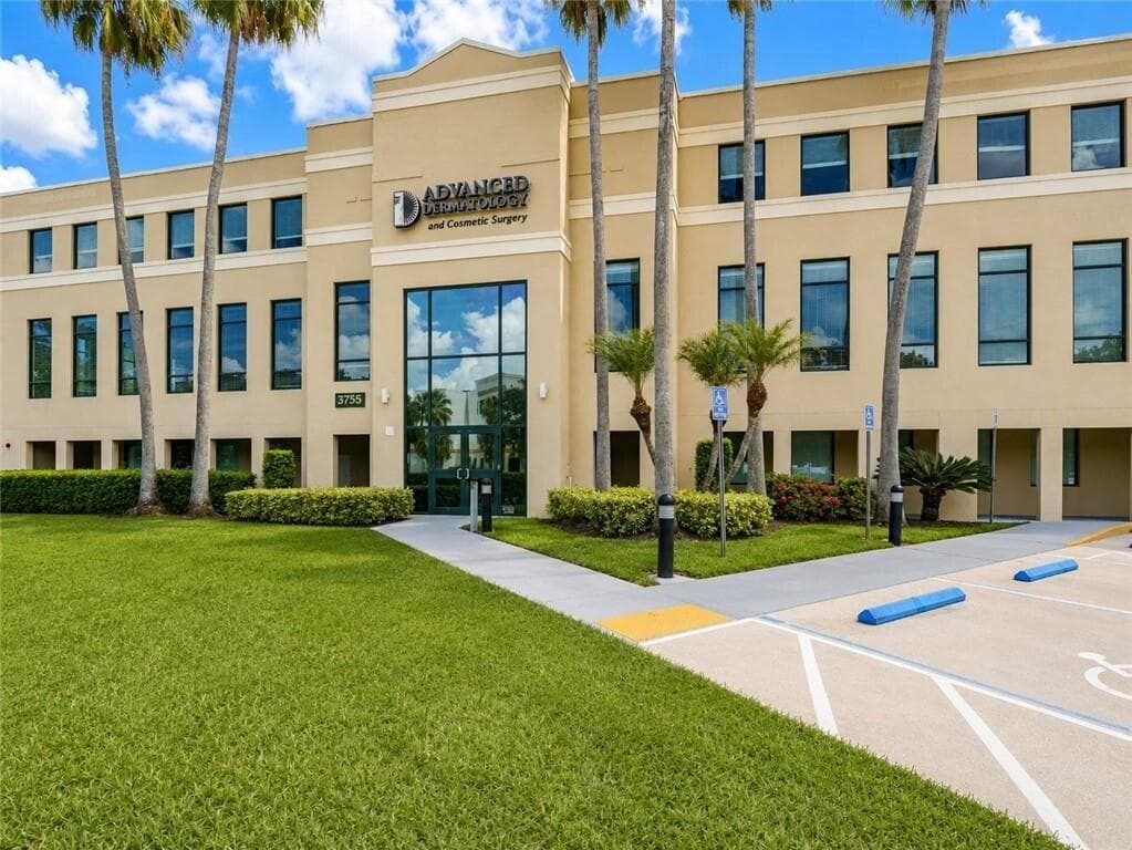 3755 7TH Terrace #303 A, Vero Beach, FL 32960 24