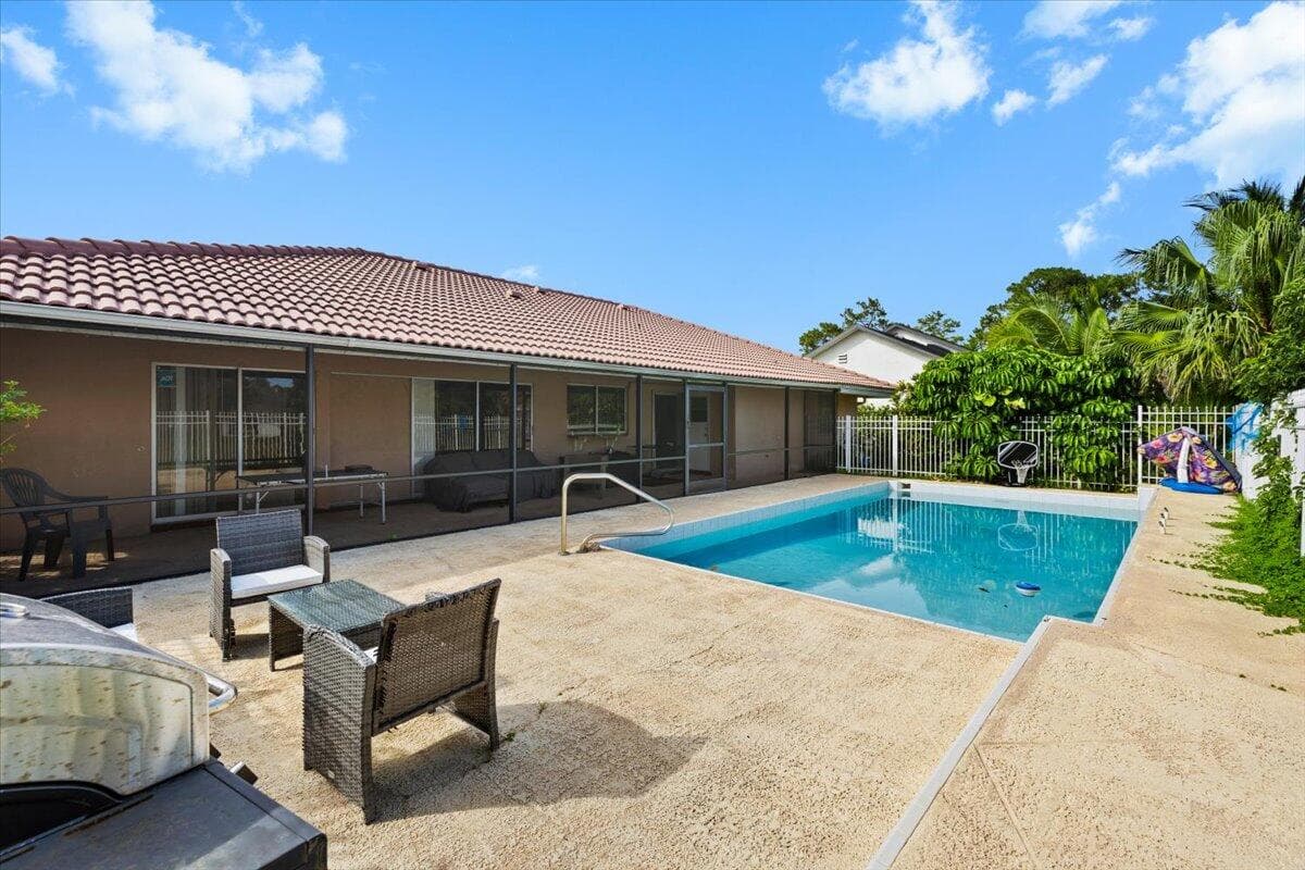 13482 Columbine Avenue, Wellington, FL 33414 2