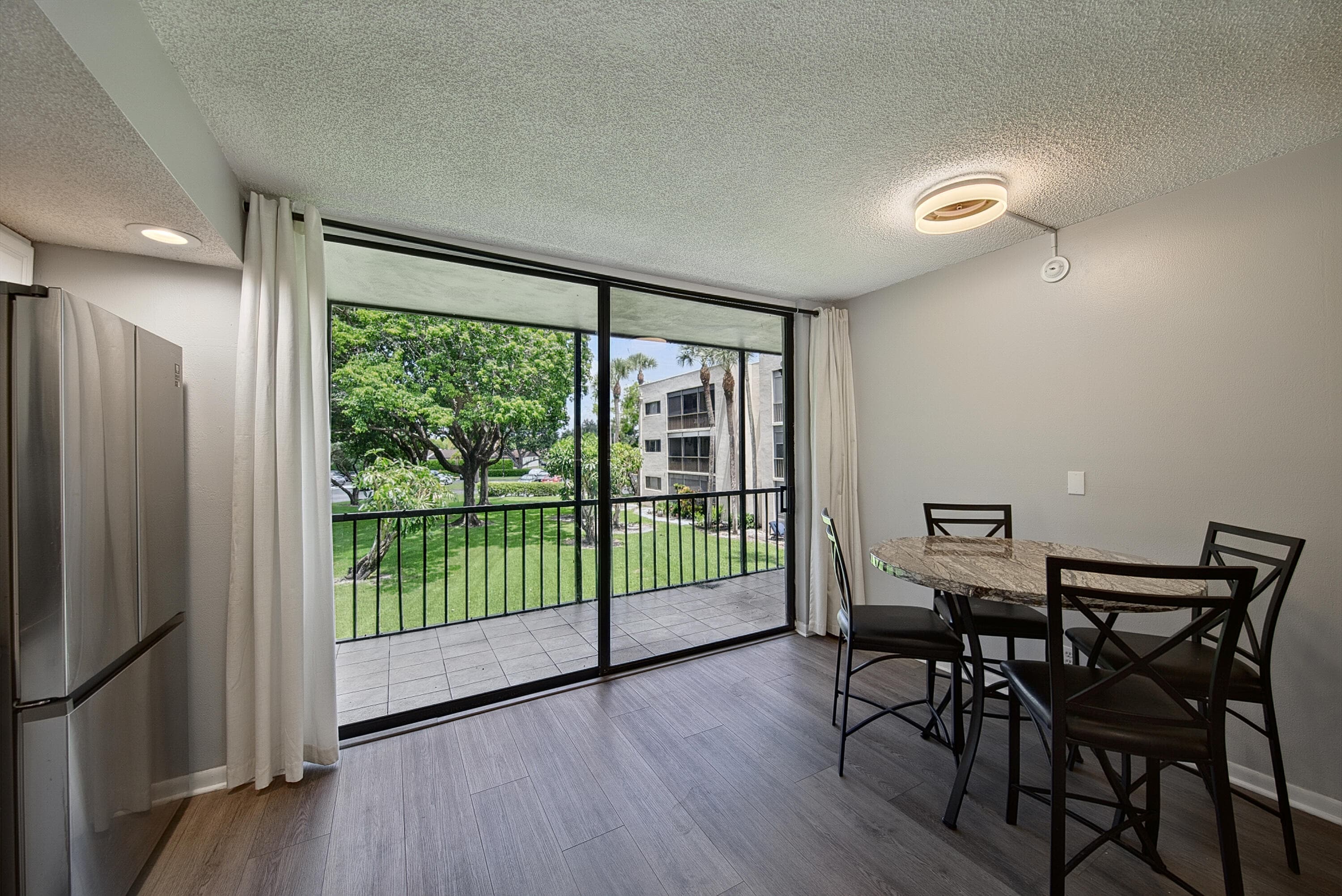 5190 LAS VERDES Circle 214, Delray Beach, FL 33484 11