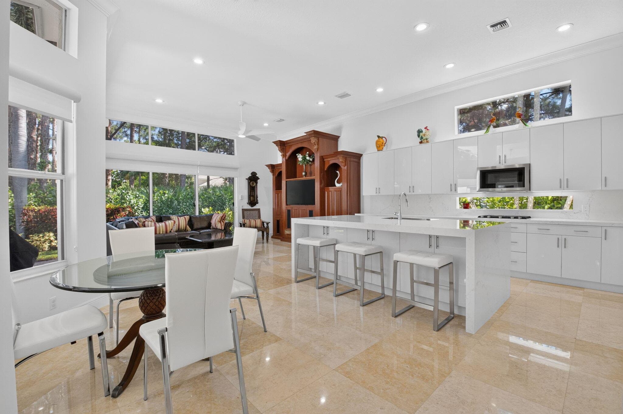 6718 ROYAL ORCHID Circle, Delray Beach, FL 33446 17