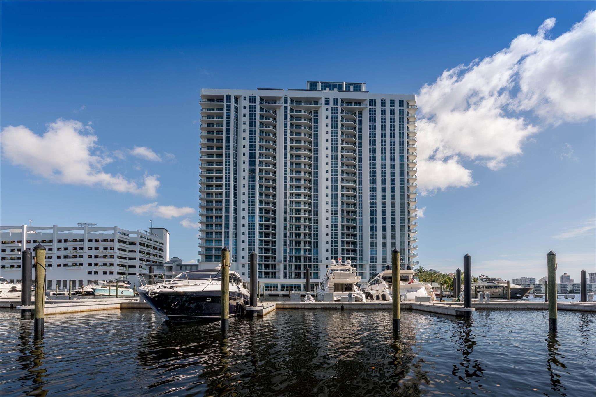 17301 Biscayne Boulevard 506, North Miami Beach, FL 33160 2