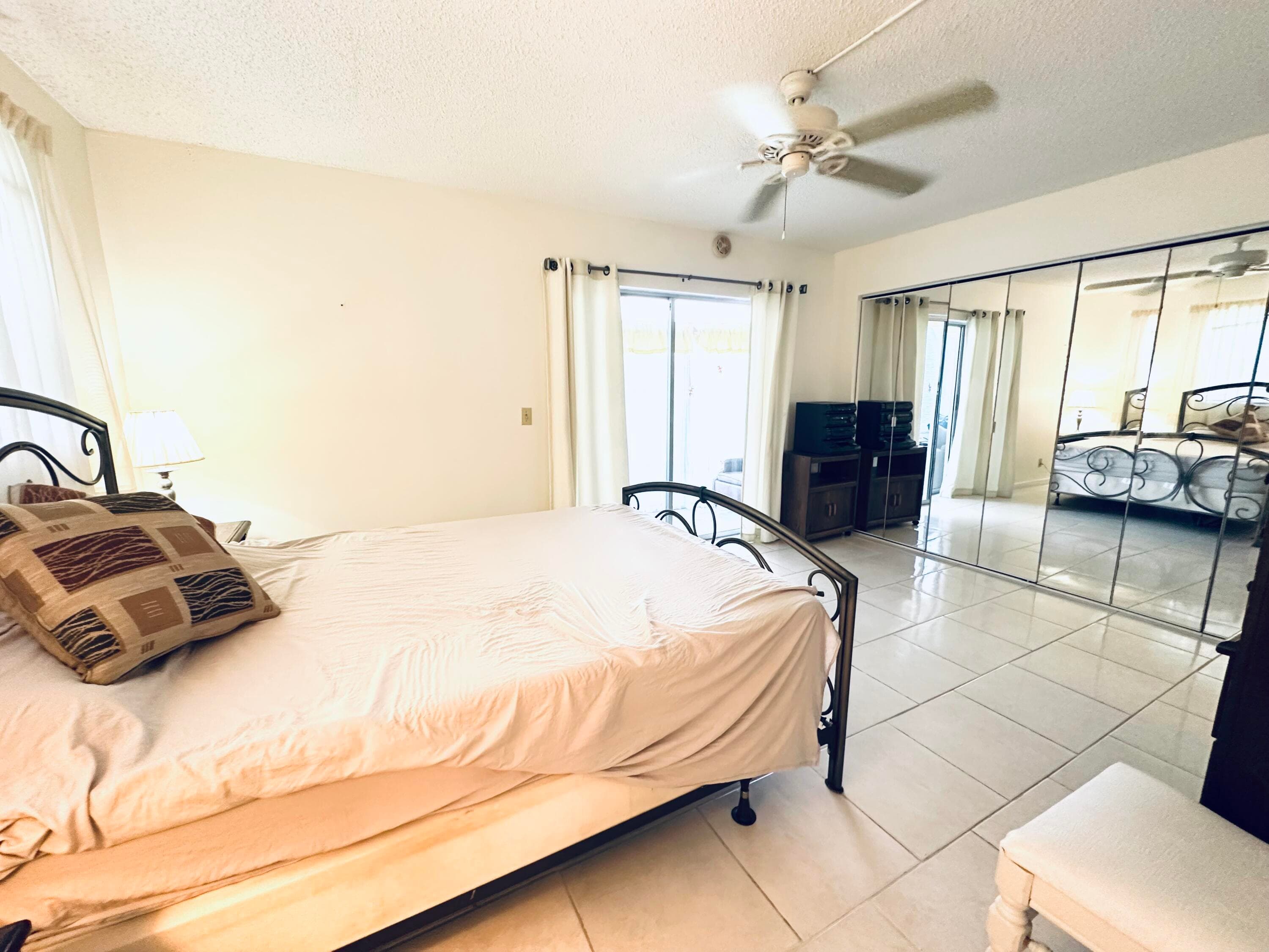 8 GRANTHAM D, Deerfield Beach, FL 33442 16