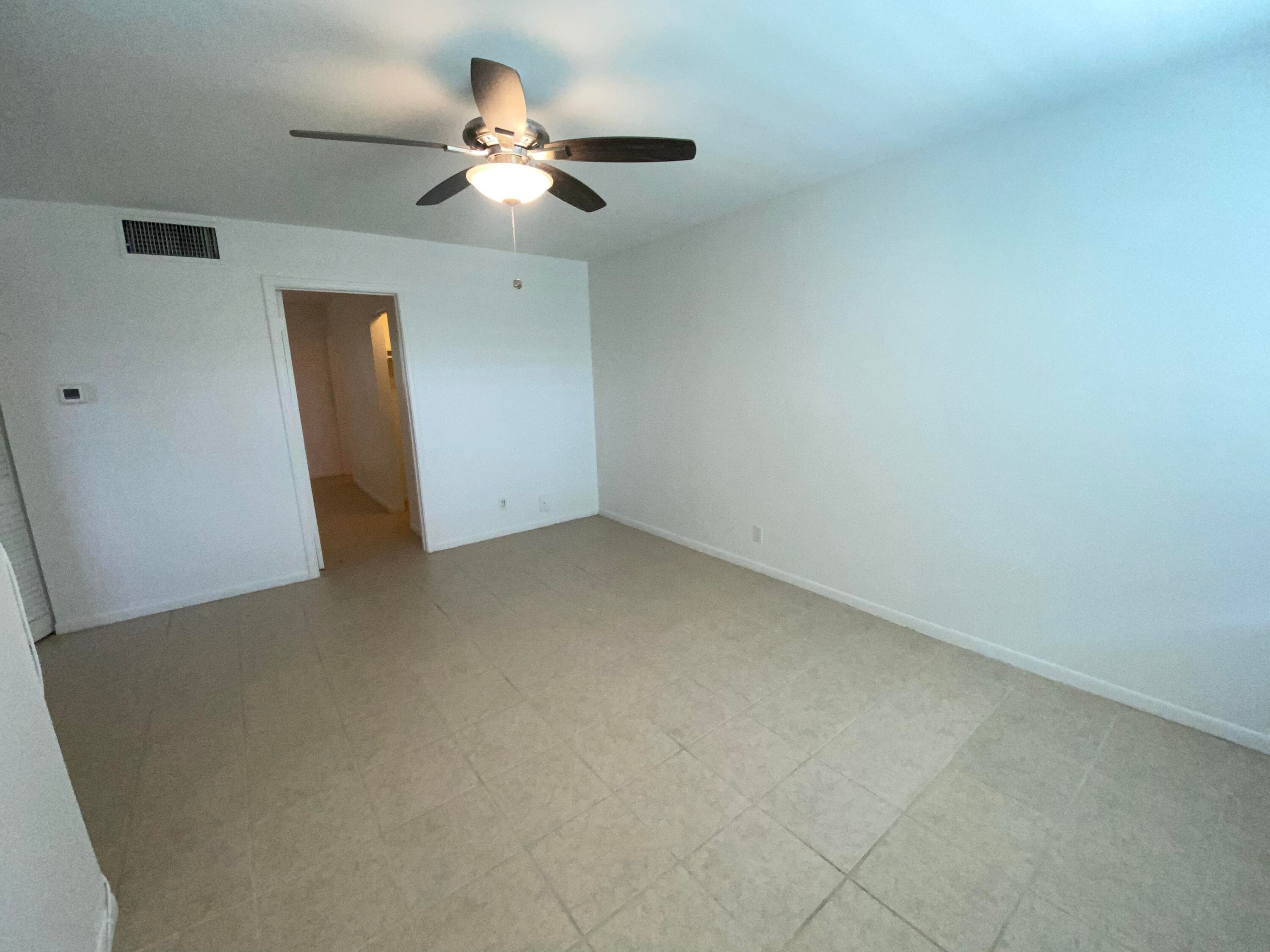 221 SE 3rd Avenue 6, Boynton Beach, FL 33435 4