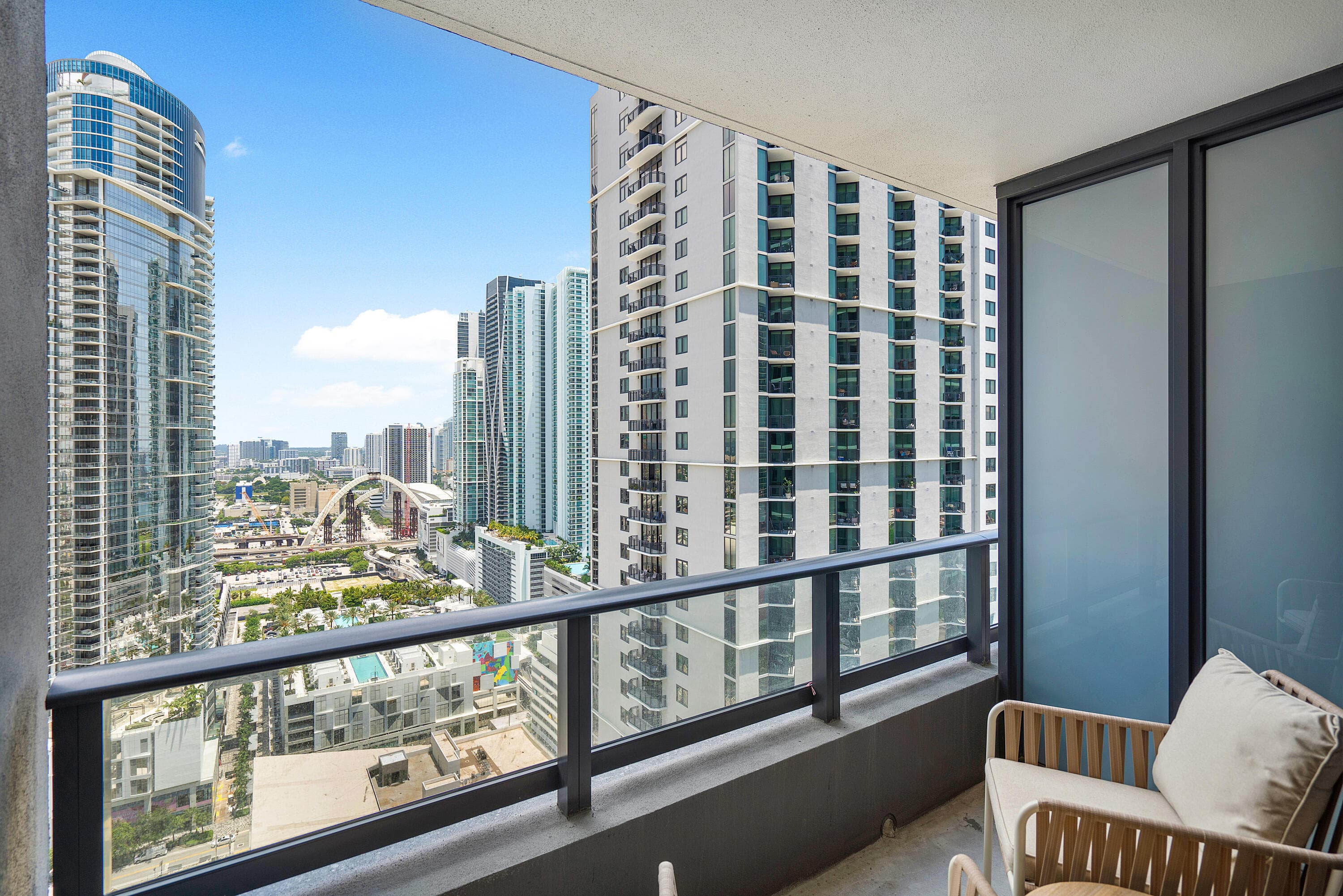 601 NE 1st Avenue 2809, Miami, FL 33132 24
