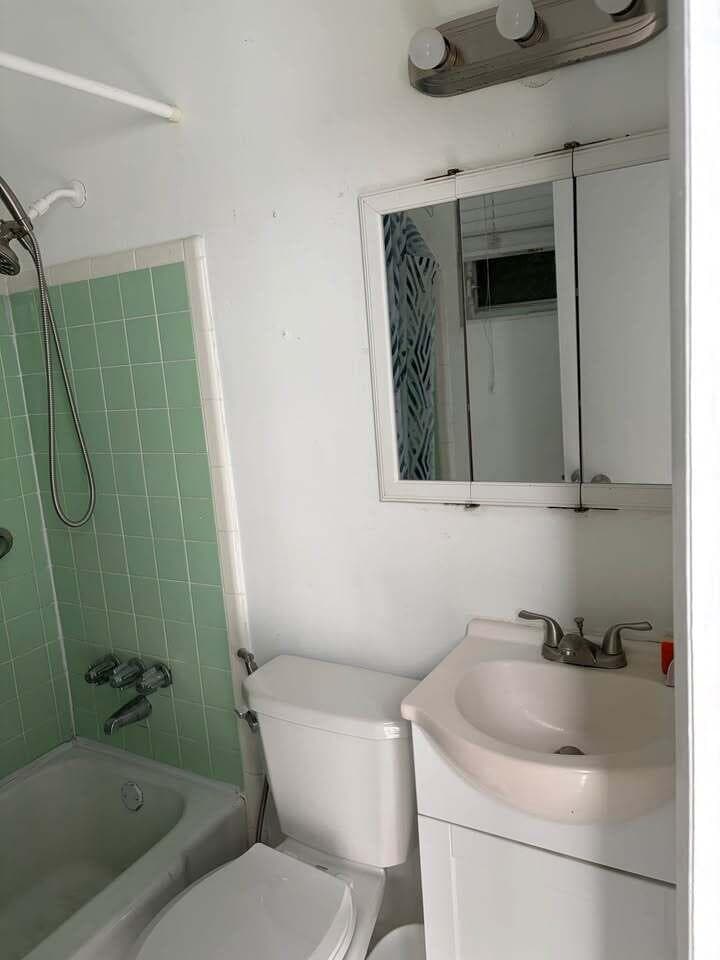 2213 LINCOLN Street 6, Hollywood, FL 33020 8