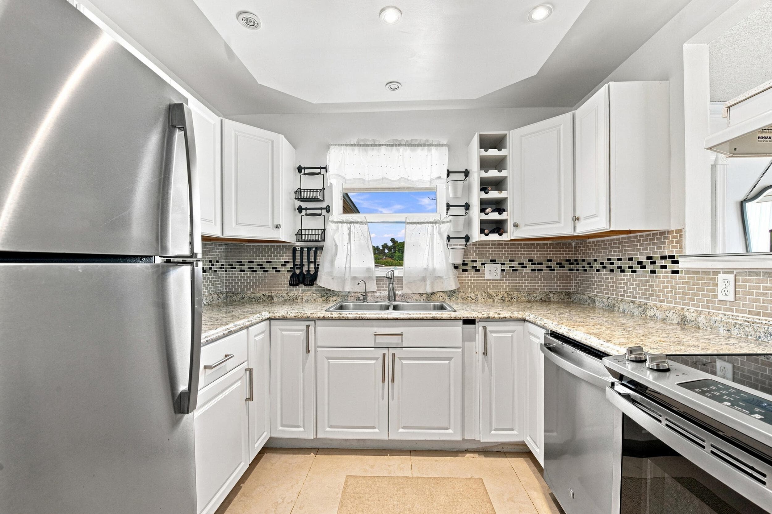 4830 NW 4th Street A, Delray Beach, FL 33445 8