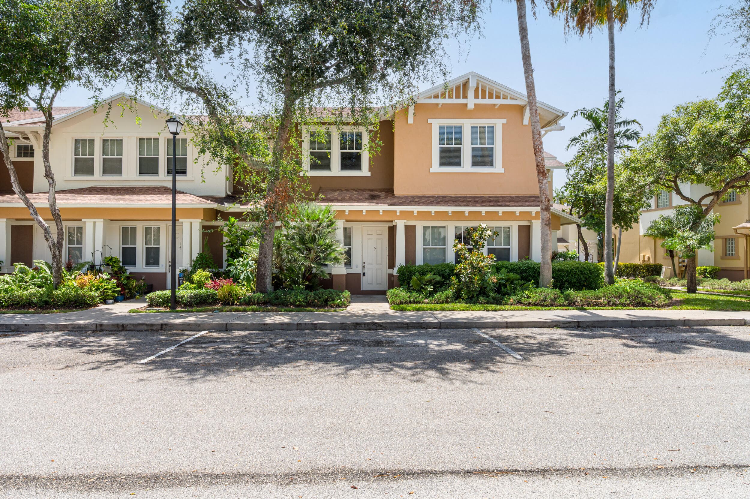 650 Pacific Grove Drive 5, West Palm Beach, FL 33401