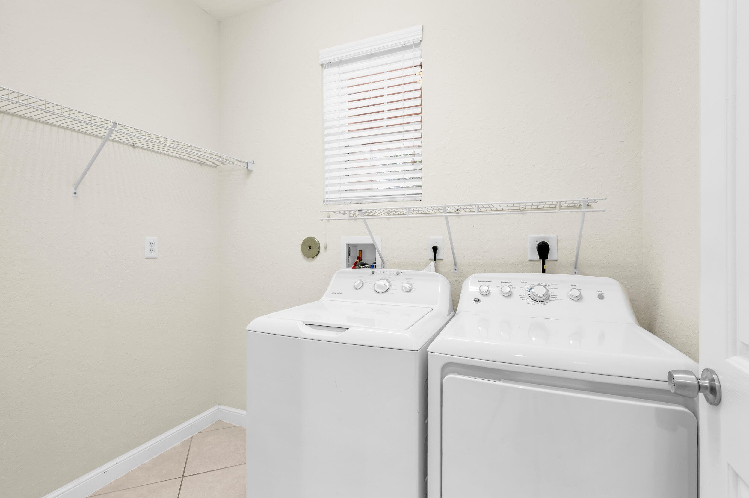 650 Pacific Grove Drive 5, West Palm Beach, FL 33401 8
