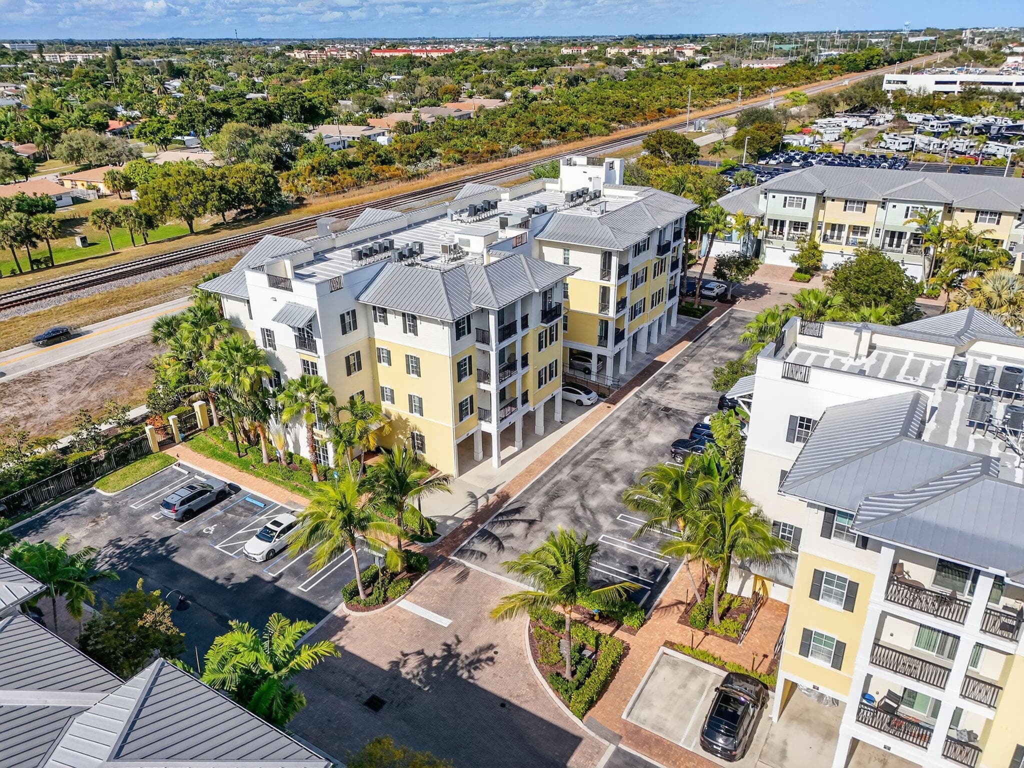 3130 W LATITUDE Circle 302, Delray Beach, FL 33483 2