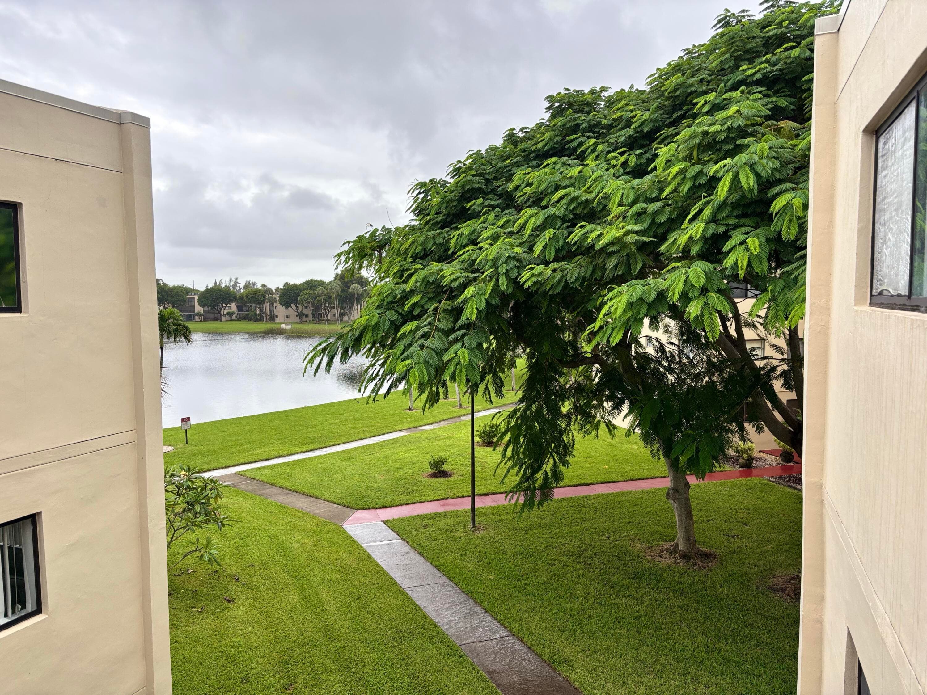 5130 Las Verdes Circle, Delray Beach, FL 33484 32