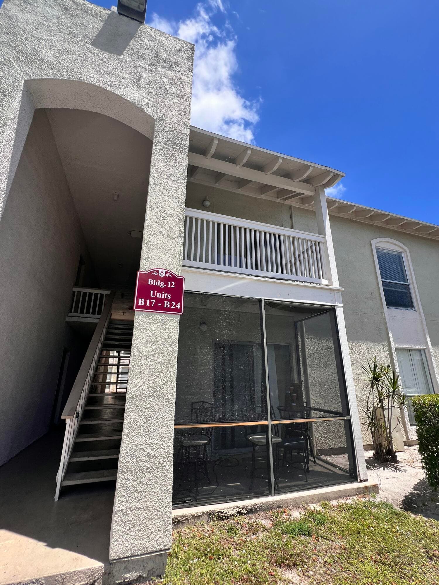 1500 N Congress Avenue B20, West Palm Beach, FL 33401 23
