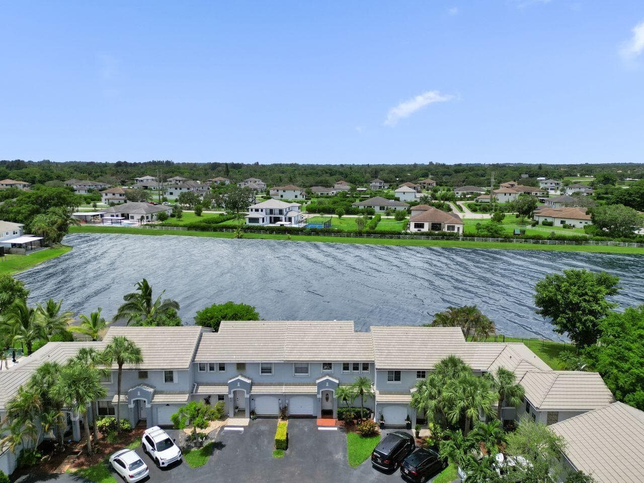 4737 Grapevine Way, Davie, FL 33331 10