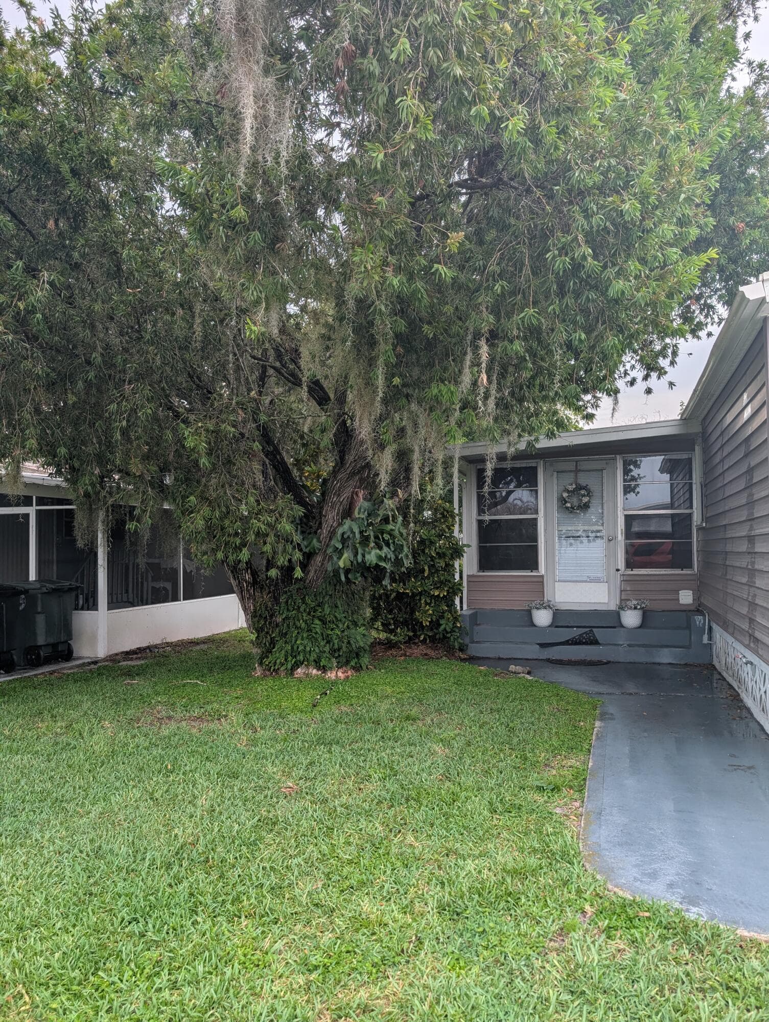 32 Manor Drive, Fort Pierce, FL 34982 3