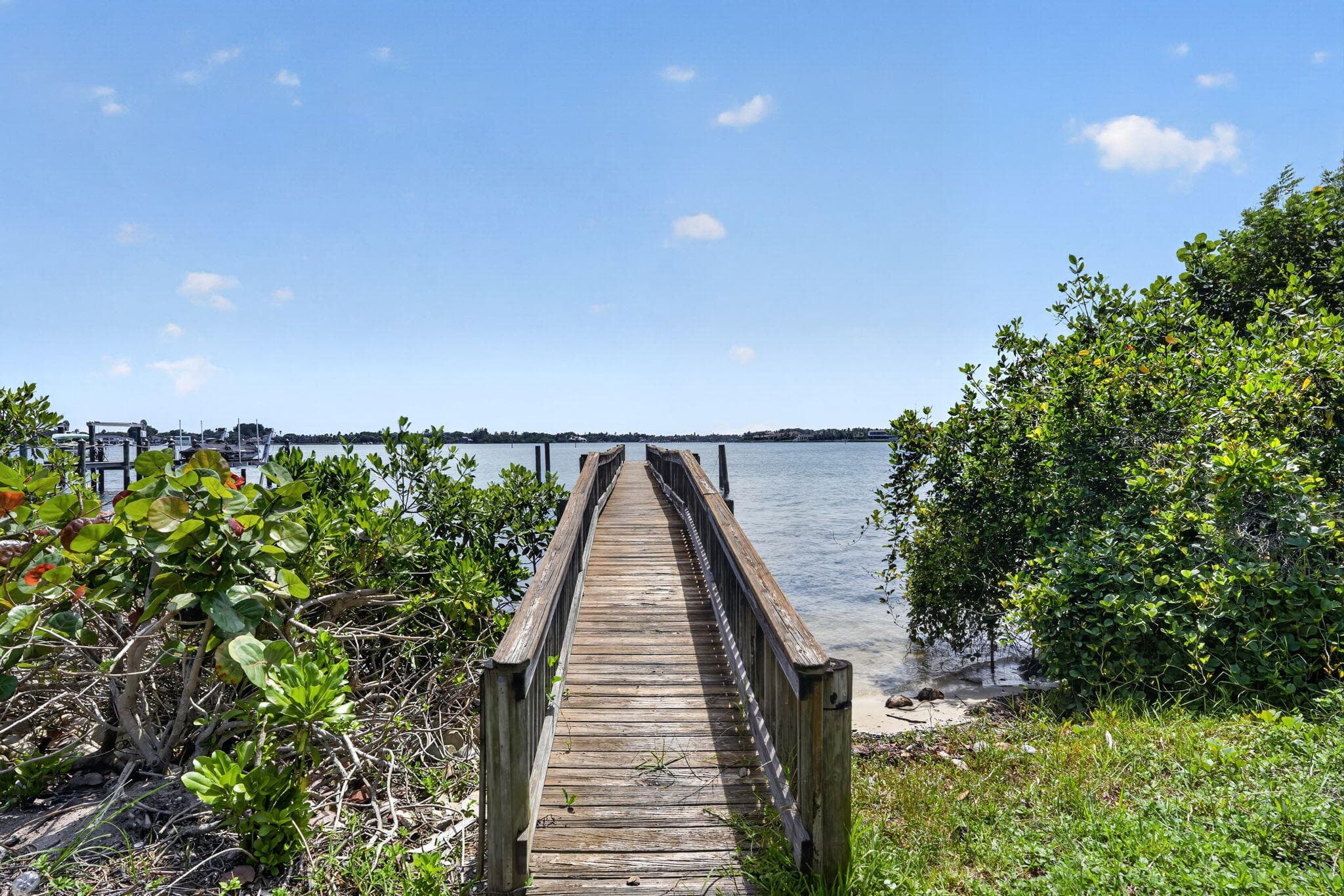 18821 Rio Vista Drive, Jupiter, FL 33469 3
