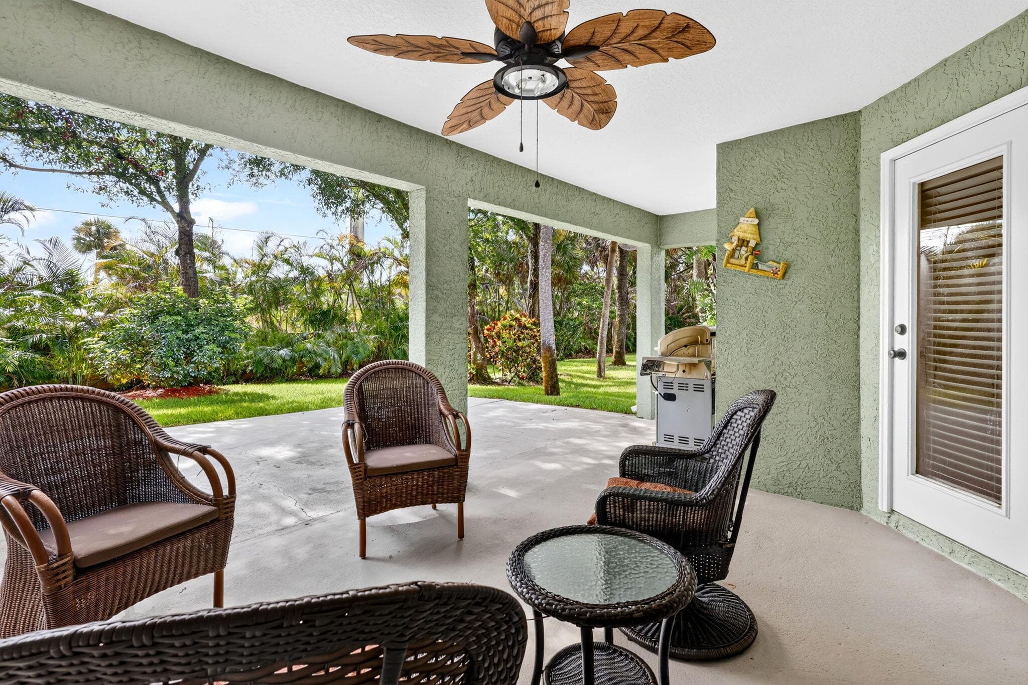 3913 58TH Circle, Vero Beach, FL 32966 23