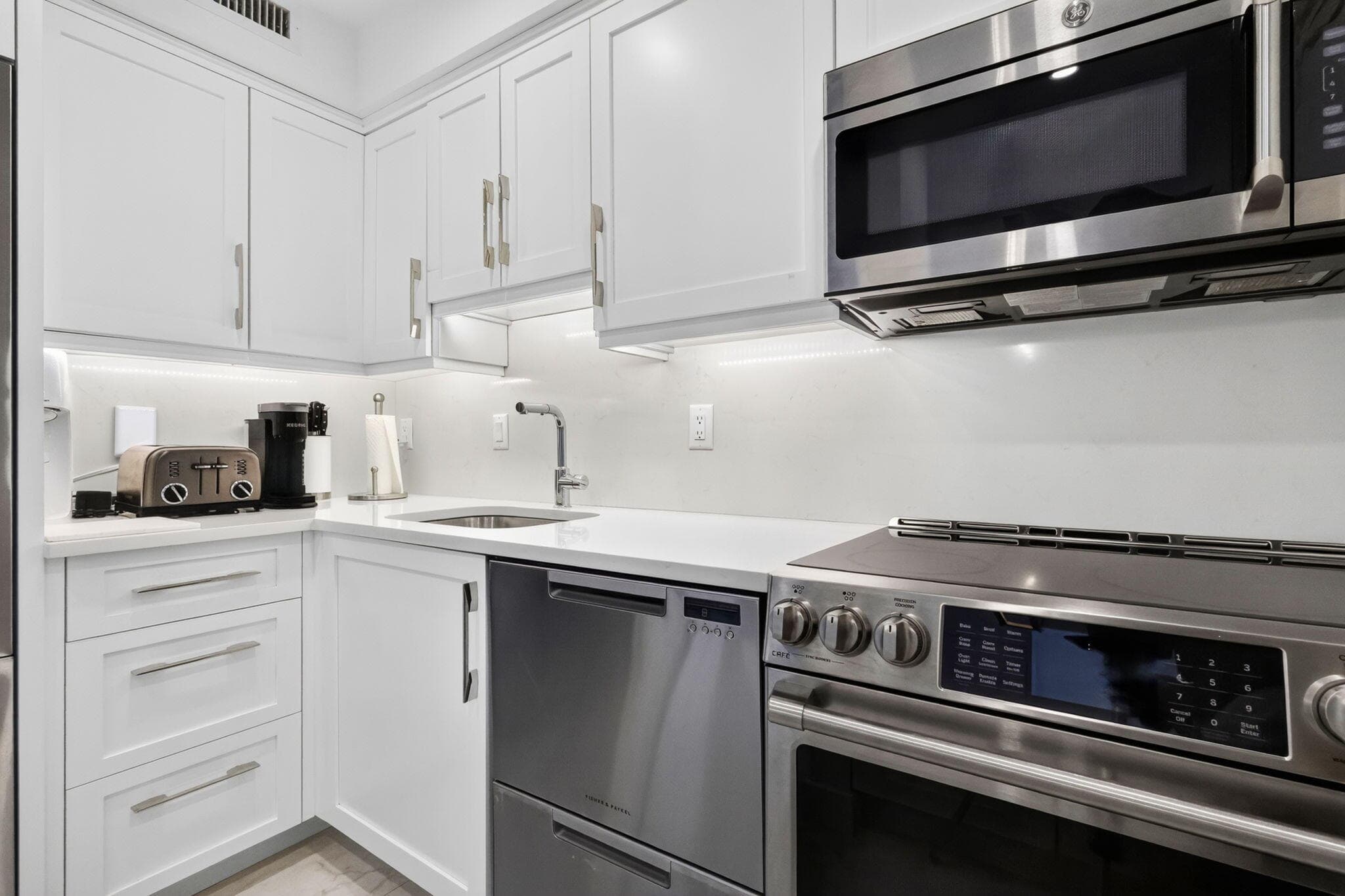 2780 S OCEAN Boulevard 607, Palm Beach, FL 33480 6
